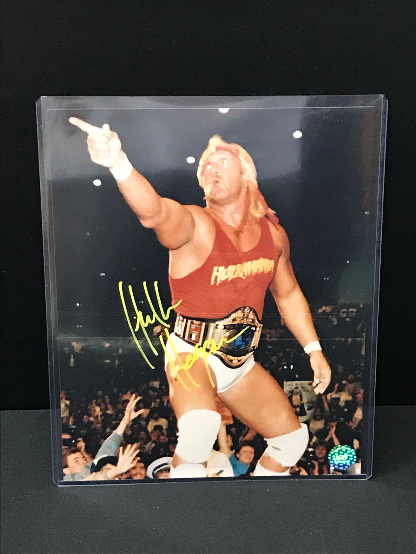 HULK HOGAN SIGNED 8X10 PHOTO KB AUTHENTICS COA (1 of 1)