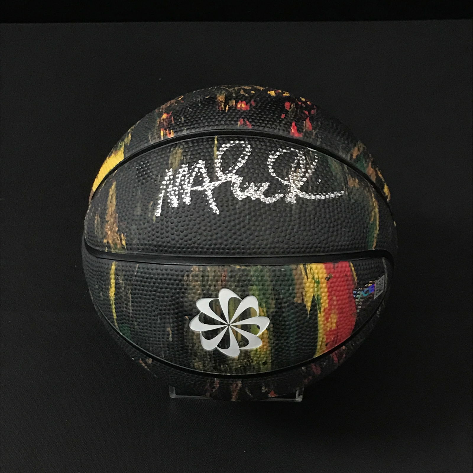 MAGIC JOHNSON SIGNED MINI BASKETBALL WITH COA (1 of 1)