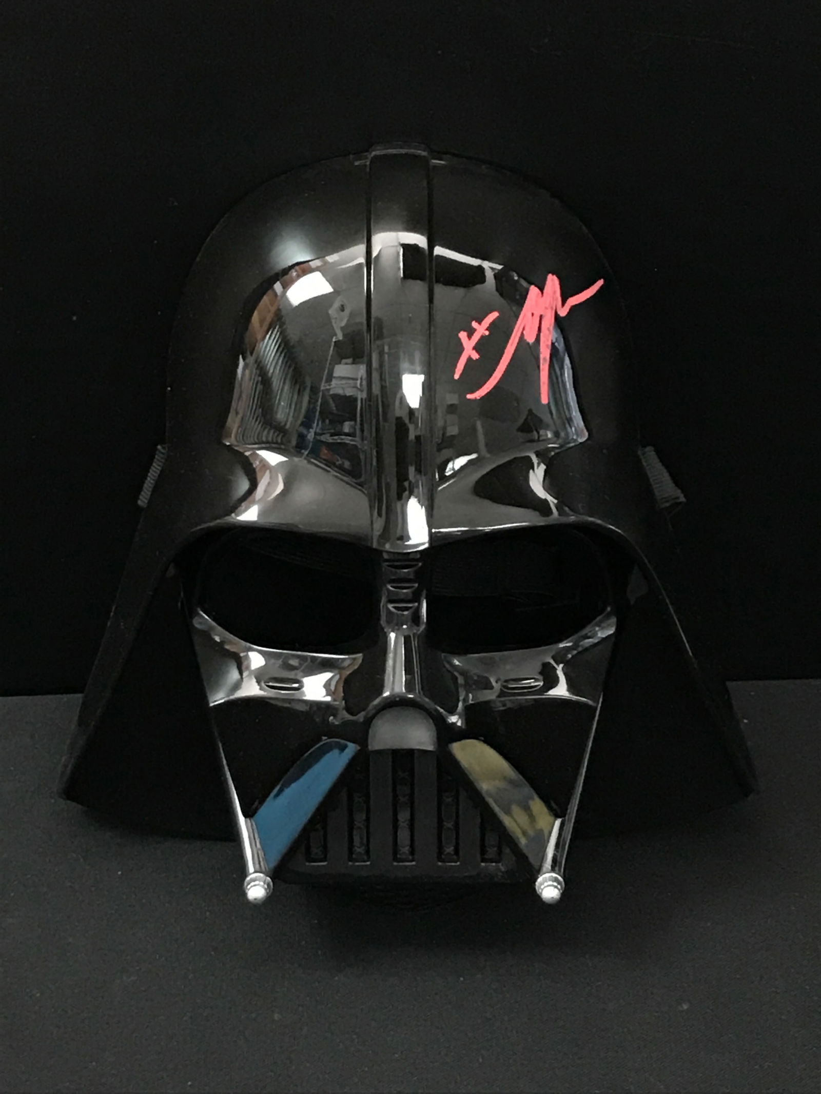 HAYDEN CHRISTENSEN SIGNED DARTH VADER MASK WITH COA (1 of 1)