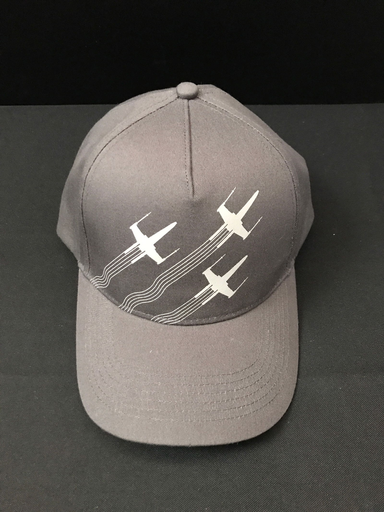 RARE DISNEY STAR WARS LUCASFILM CREW CAP NEW (1 of 2)