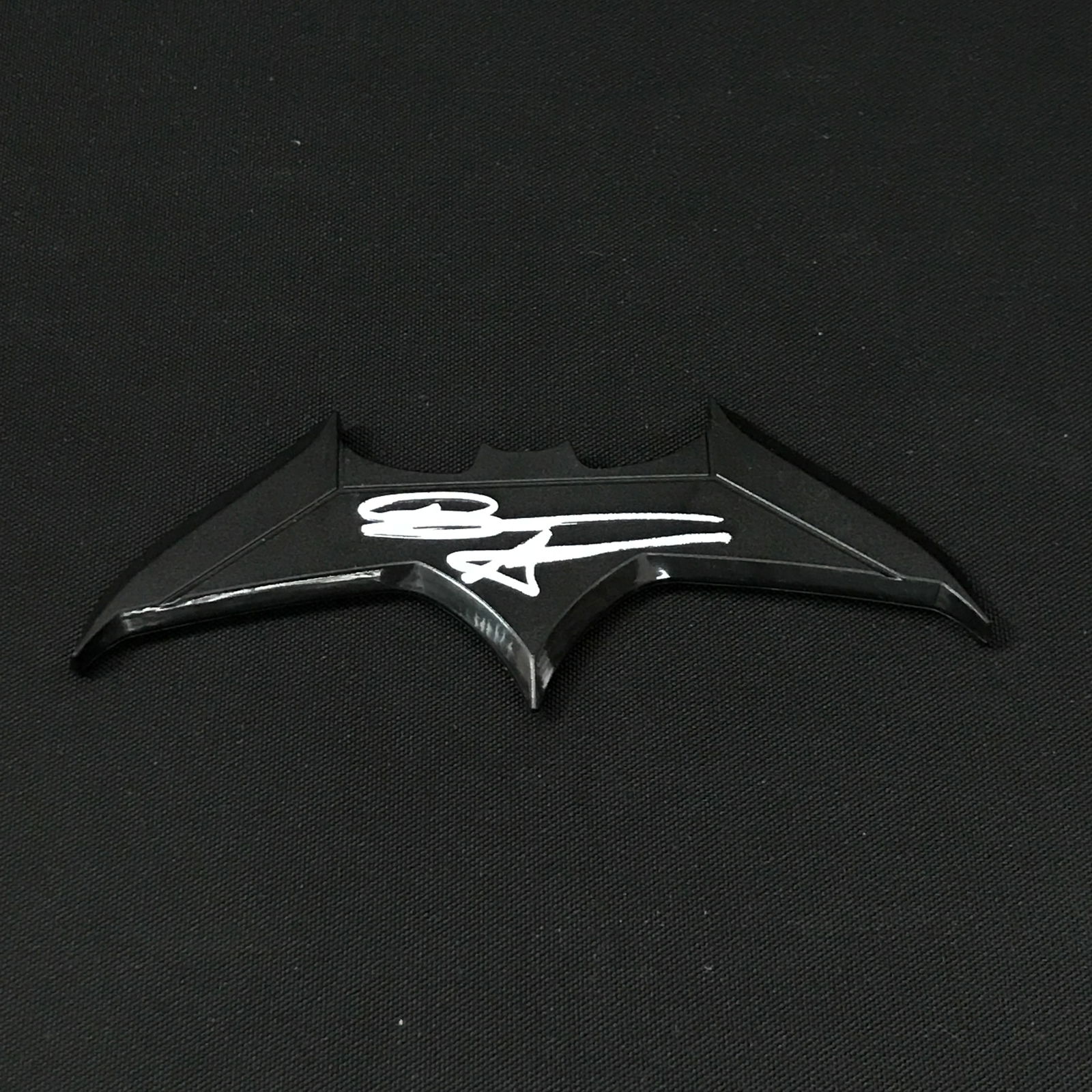 BEN AFFLECK SIGNED BATWING (KB COA) (1 of 1)