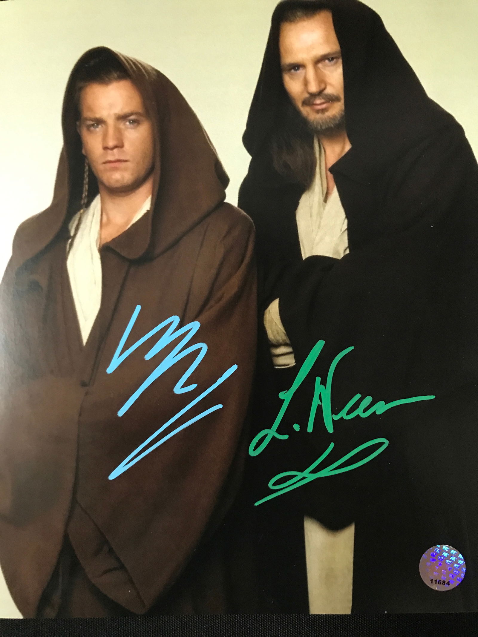 EWAN MCGREGOR AND LIAM NEESON SIGNED 8X10 PHOTO KB AUTHENTICS COA (1 of 1)