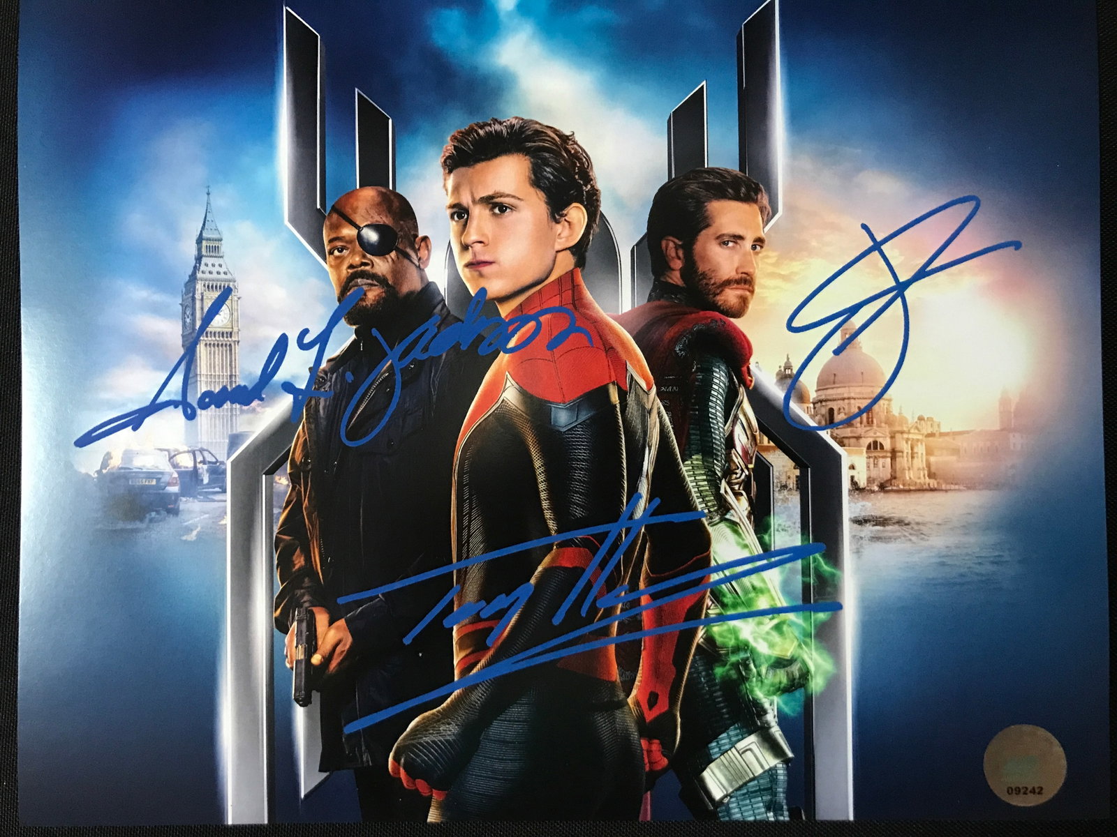 TRIPLE SIGNED SPIDERMAN 8X10 HOLLAND, JACKSON AND GYLLENHAAL - KB COA: Prices are in Canadian dollars