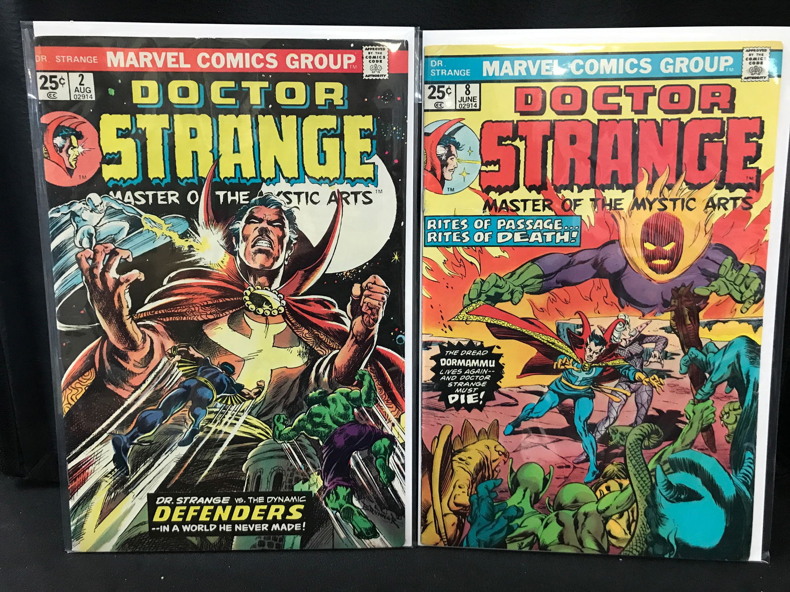 LOT OF 2 DOCTOR STRANGE COMICS (MARVEL COMICS) (1 of 1)
