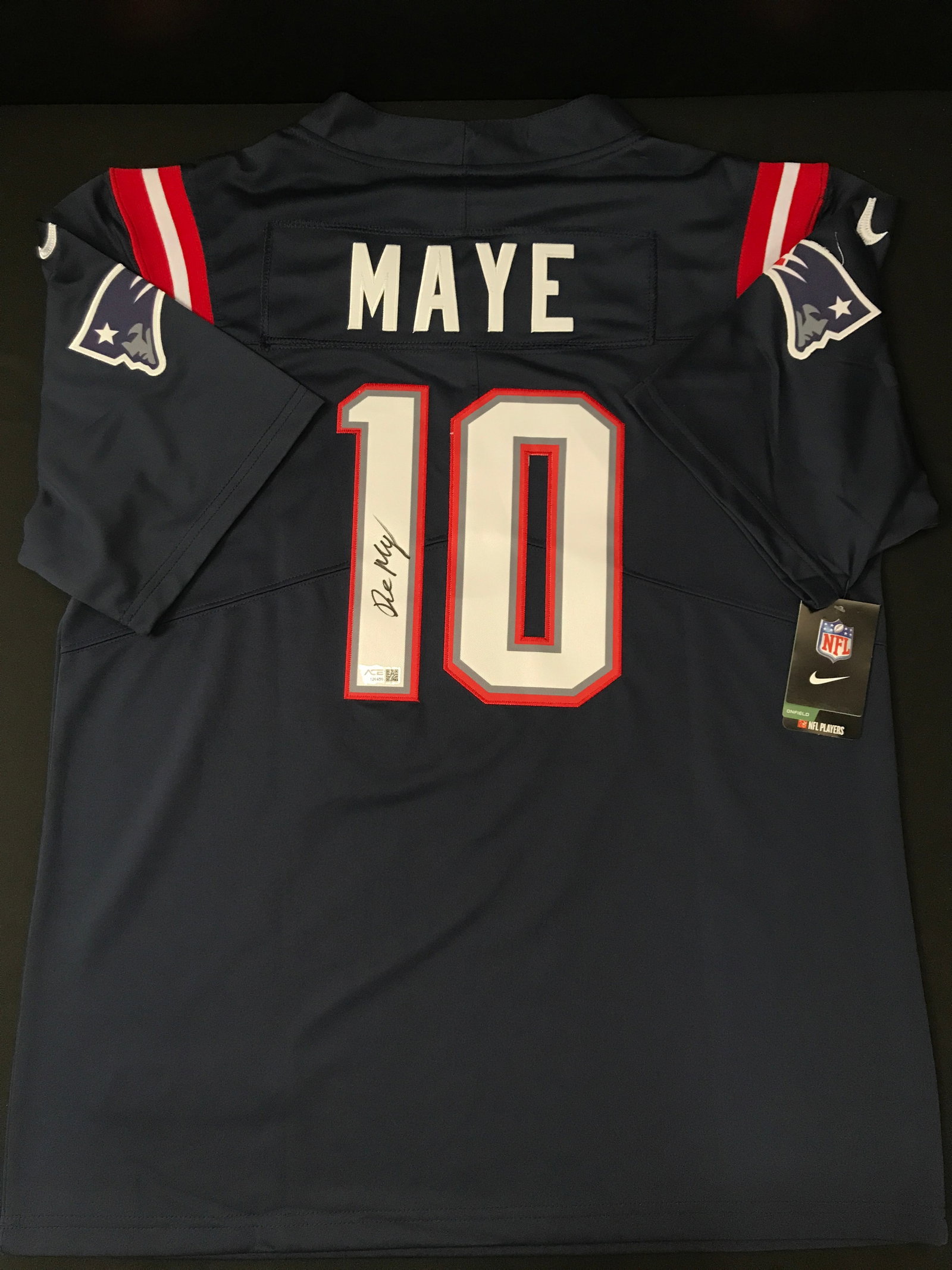 DRAKE MAYE SIGNED NEW ENGLAND PATRIOTS JERSEY - ACE COA: Prices are in Canadian dollars