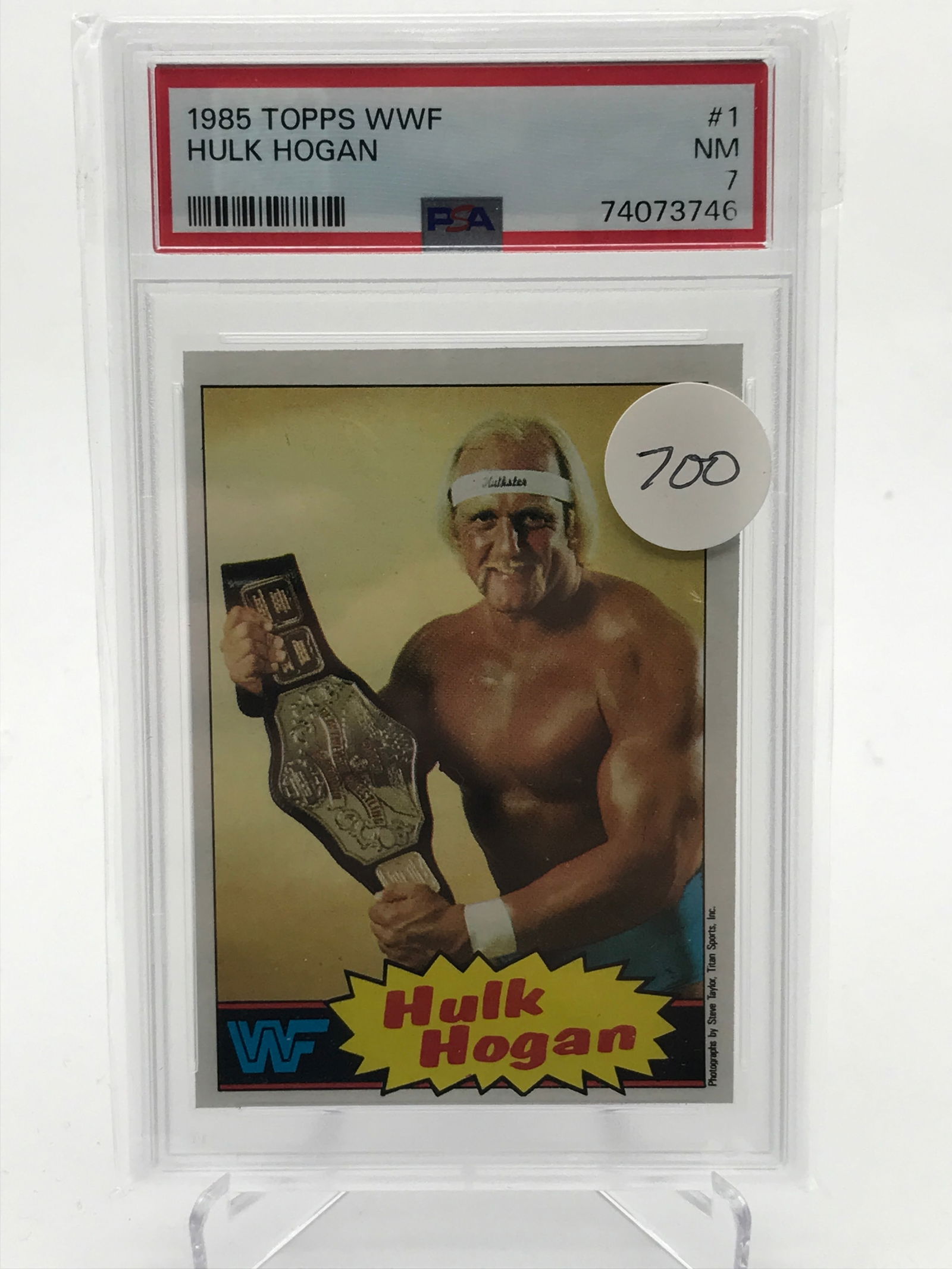 1985 TOPPS WWF HULK HOGAN YELLOW ROOKIE CARD  - PSA GRADE 7 (1 of 2)