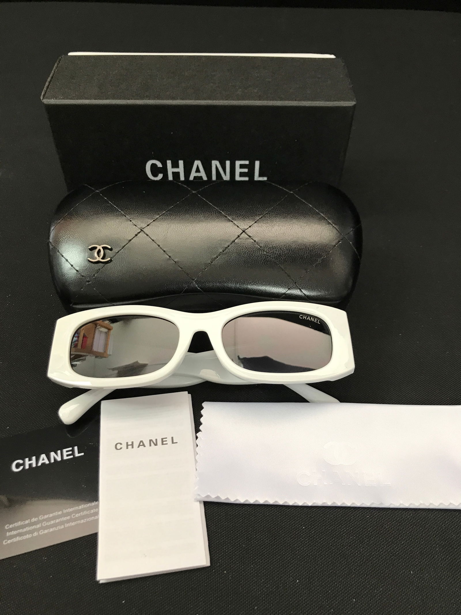 BNIB CHANEL SUNGLASSES WITH BOX AND ACCESSORIES (1 of 3)