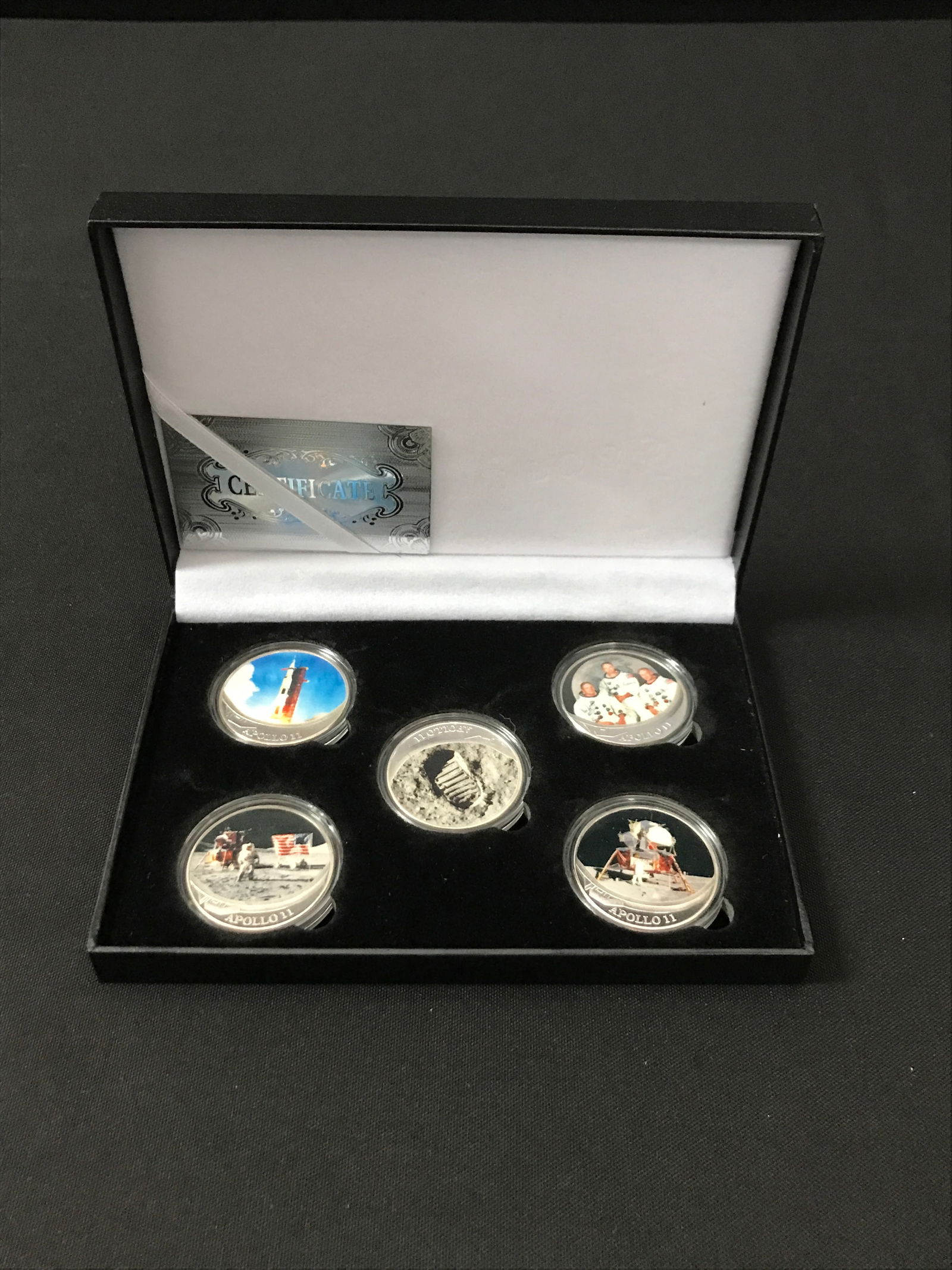 APOLLO 11 MISSION 50 YEARS COLLECTOR COIN SET (1 of 2)