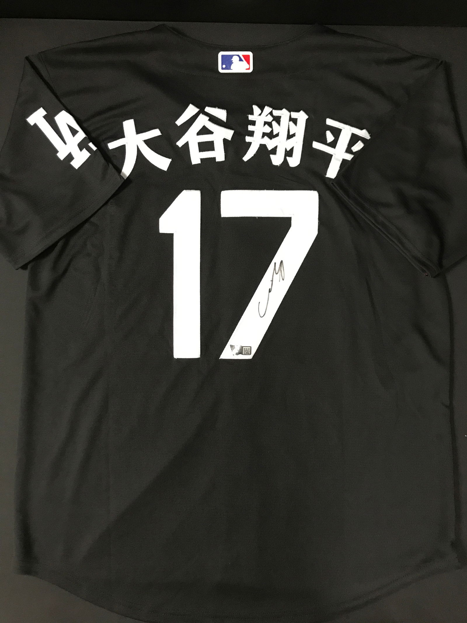 SHOHEI OHTANI SIGNED LOS ANGELES DODGERS JERSEY - NAME IN JAPANESE - ACE COA (1 of 3)
