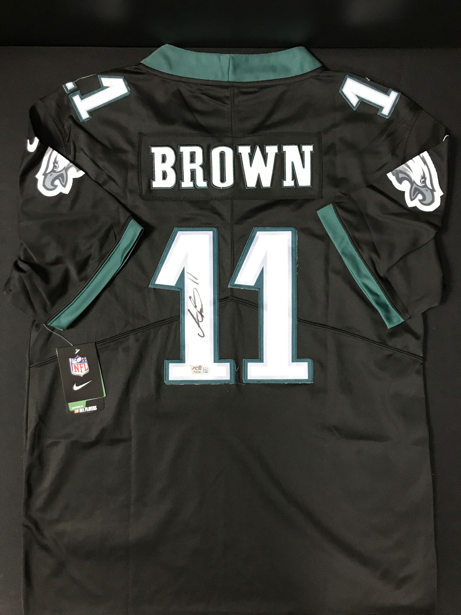 A.J BROWN SIGNED PHILDELPHIA EAGLES JERSEY - ACE COA (1 of 3)