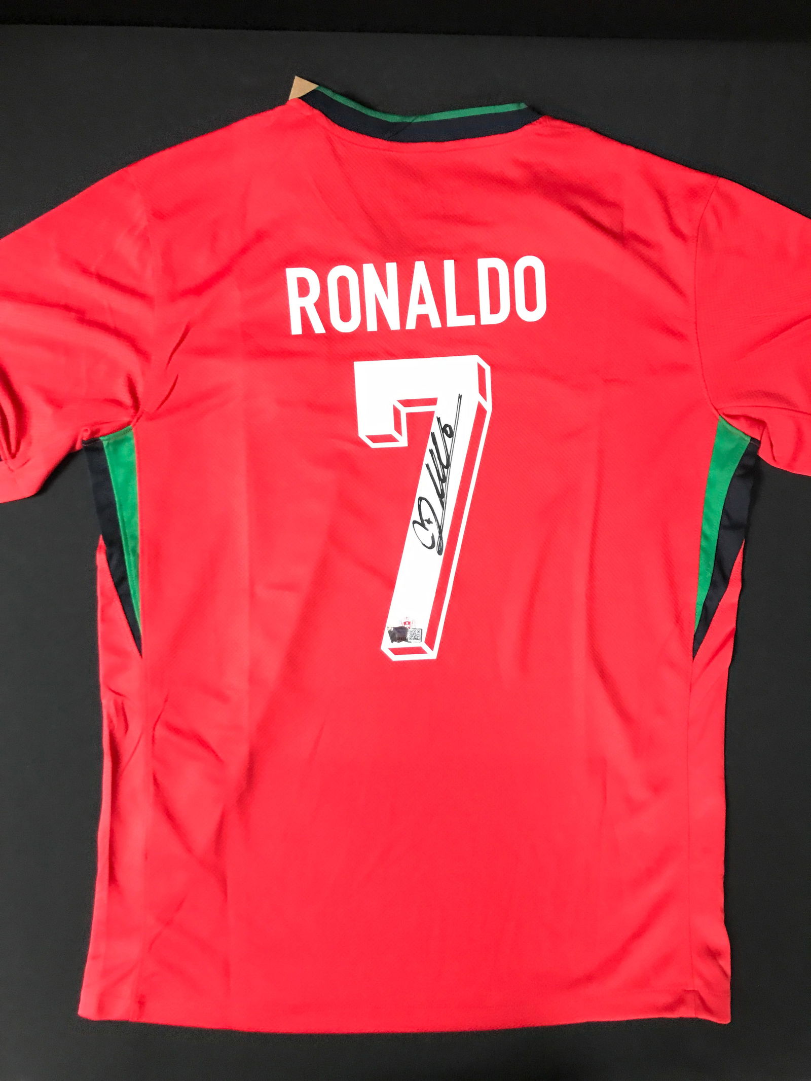 CHRISTIANO RONALDO SIGNED PORTUGAL JERSEY - ACE COA (1 of 3)