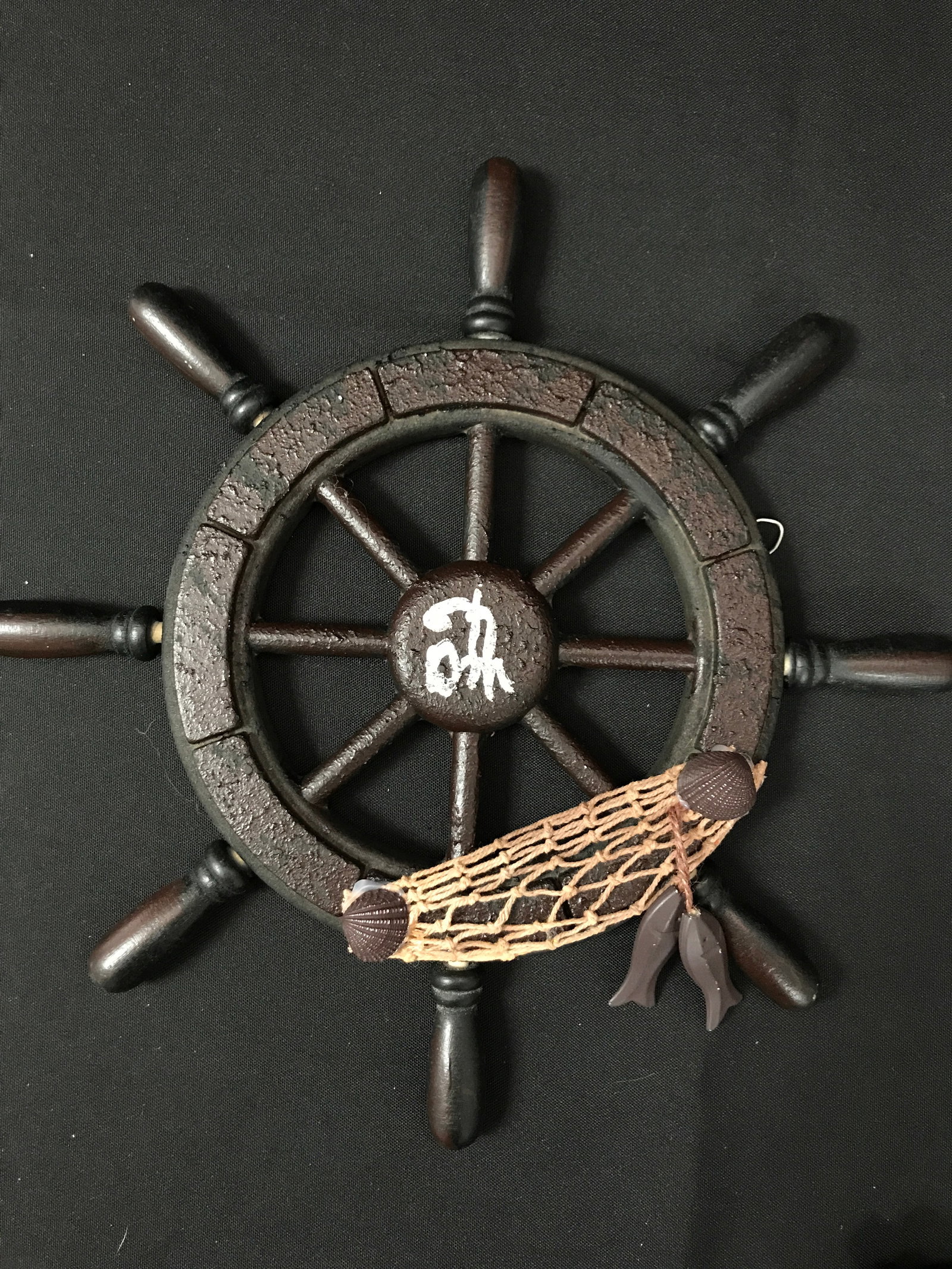 JOHNNY DEPP SIGNED 'BLACK PEARL' SHIP WHEEL WITH COA: Prices are in Canadian dollars