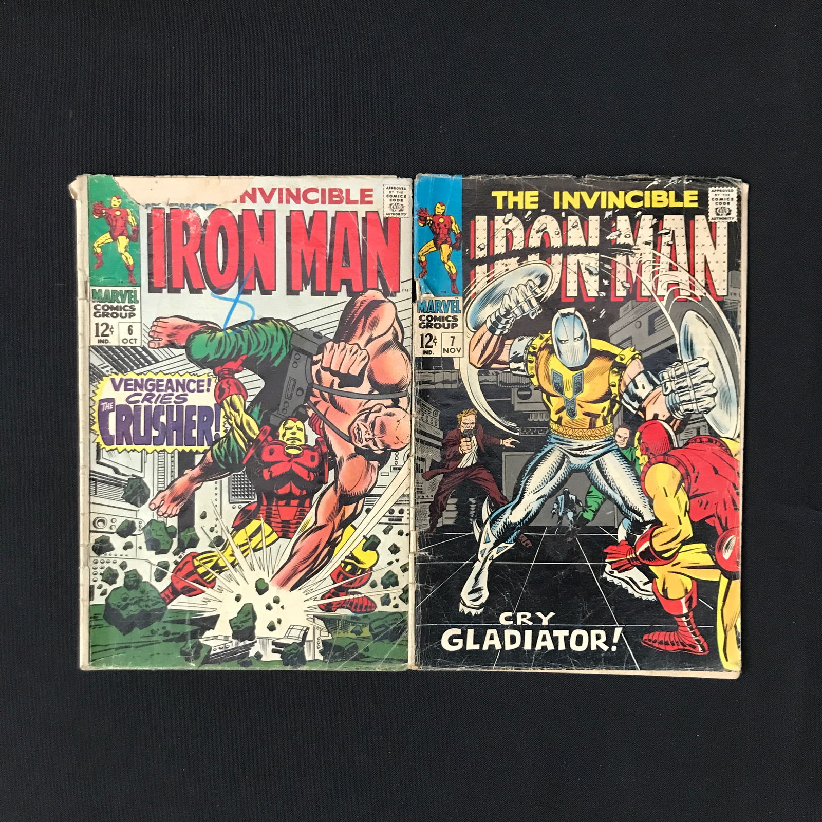 LOT OF 2 THE INVINCIBLE IRON MAN COMICS (MARVEL COMICS) (1 of 1)