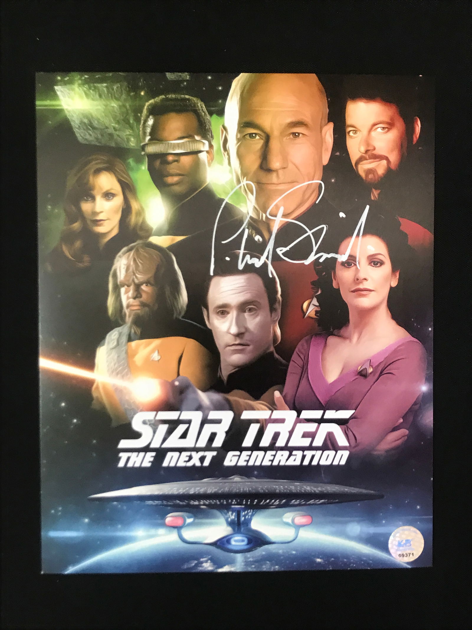 PATRICK STEWART SIGNED STAR TREK 8X10 - KB COA (1 of 1)