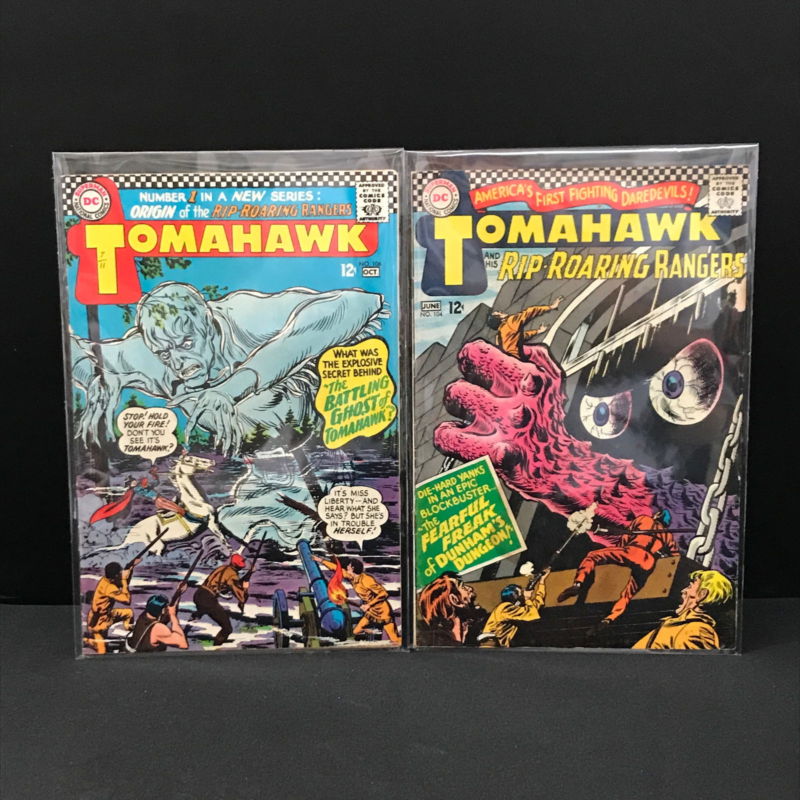 LOT OF 2 TOMAHAWK COMICS - DC COMICS (1 of 1)