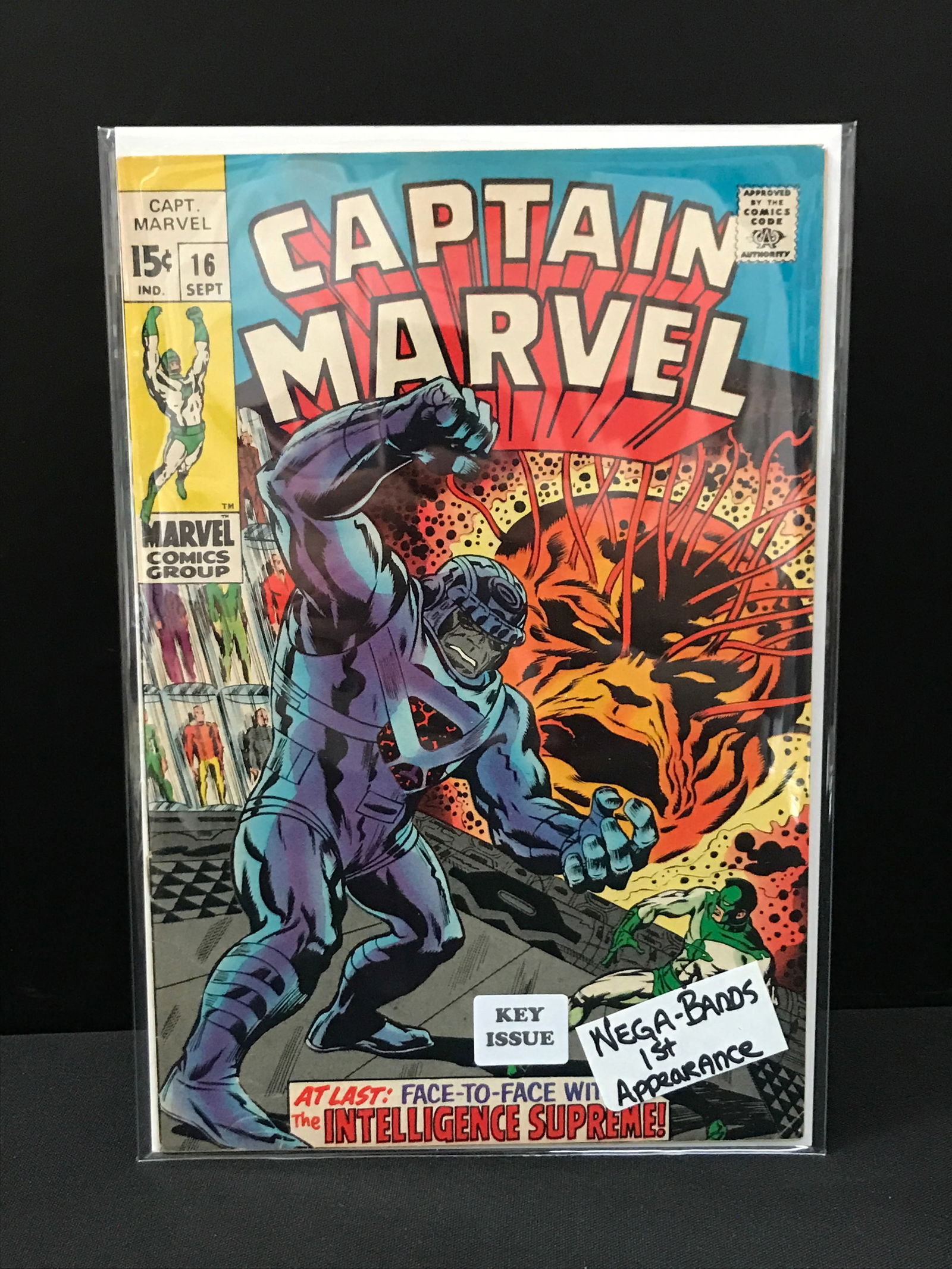 MARVEL COMICS NO.16 CAPTAIN MARVEL (1 of 1)