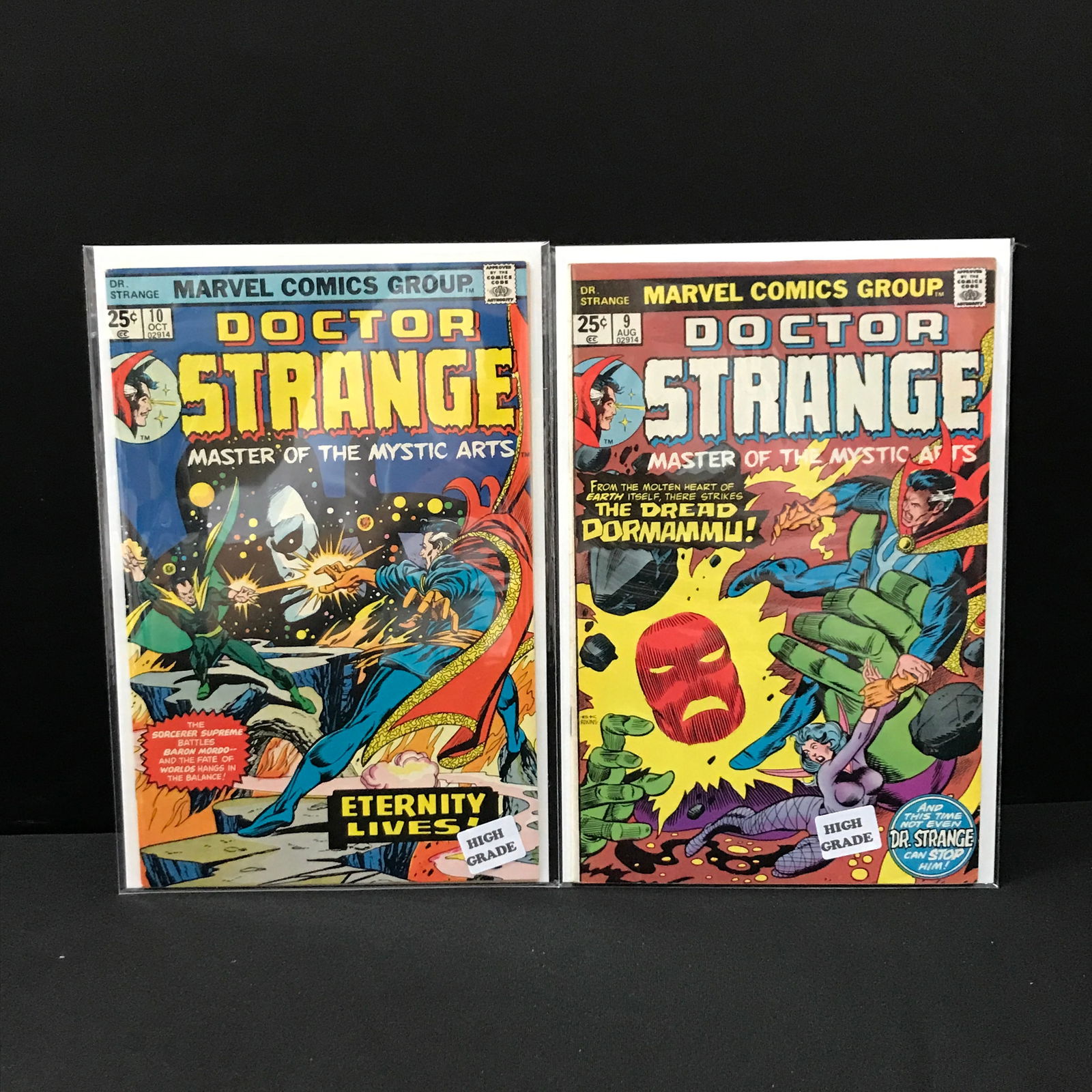 LOT OF 2 DOCTOR STRANGE COMICS (MARVEL COMICS) (1 of 1)