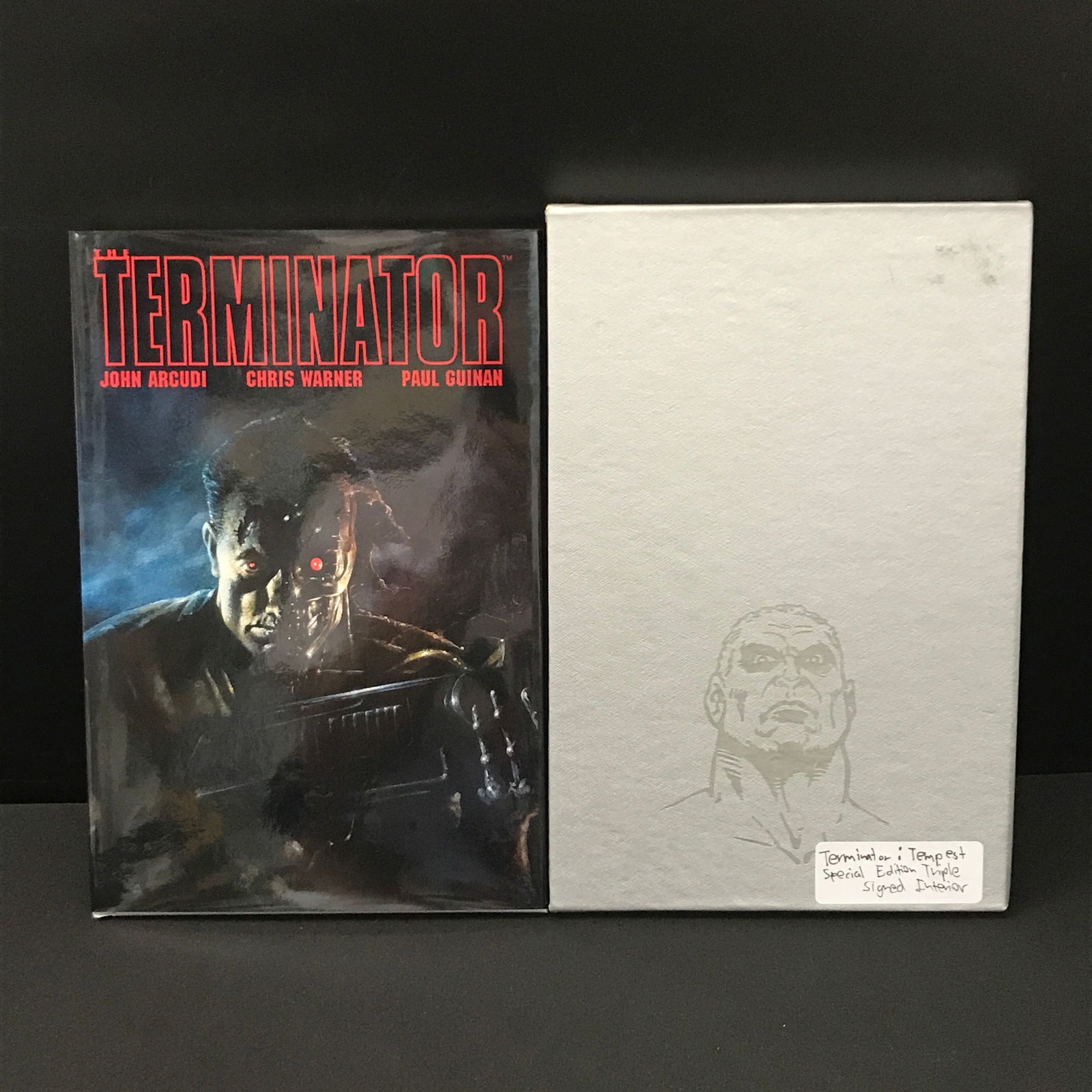 THE TERMINATOR SPECIAL EDITION SIGNED BY ARTISTS (1 of 2)