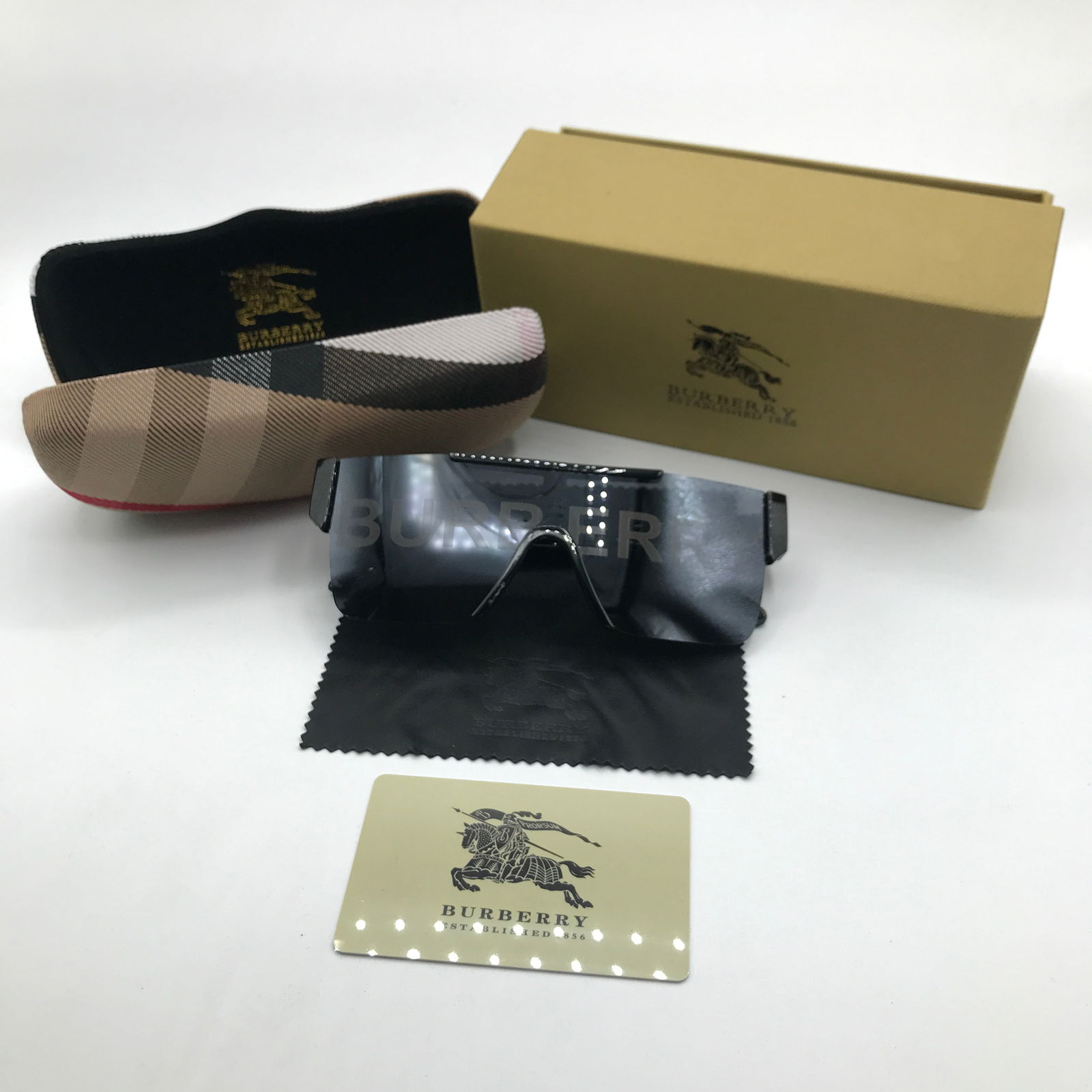 BNIB SUGLASSES WITH CASE AND ACCESSORIES: Prices are in Canadian dollars