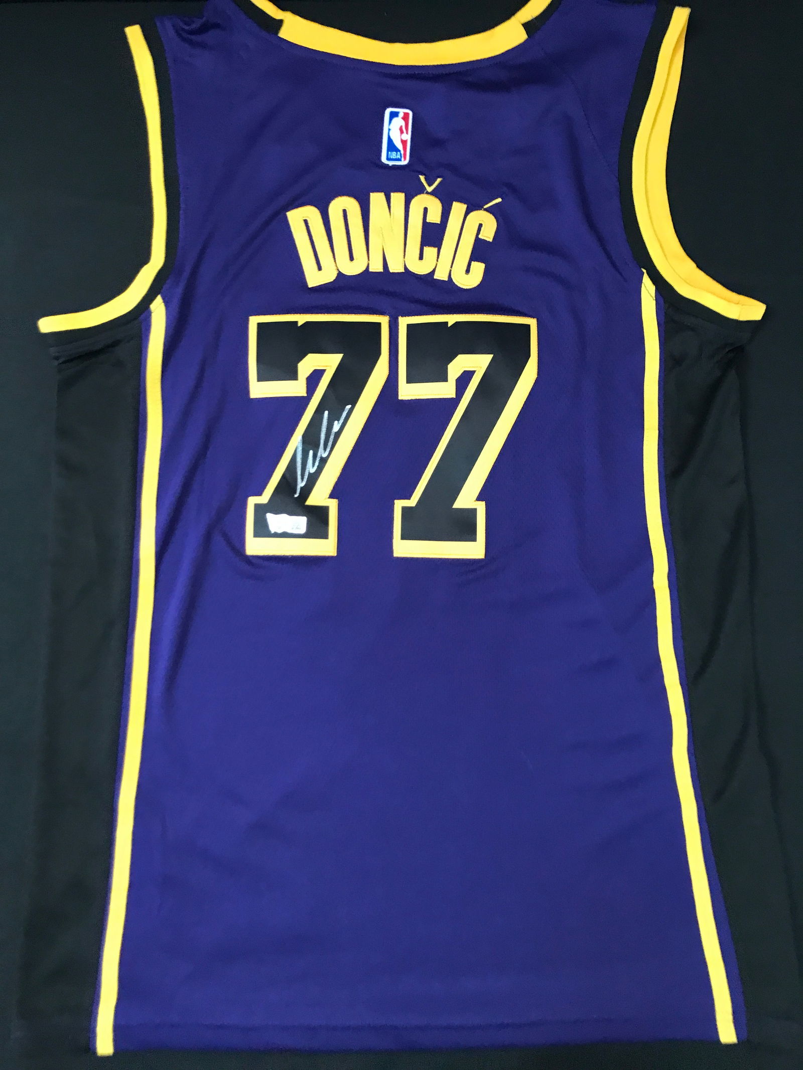 LUKA DONCIC SIGNED LOS ANGELES LAKERS BASKETBALL JERSEY - ACE COA (1 of 3)