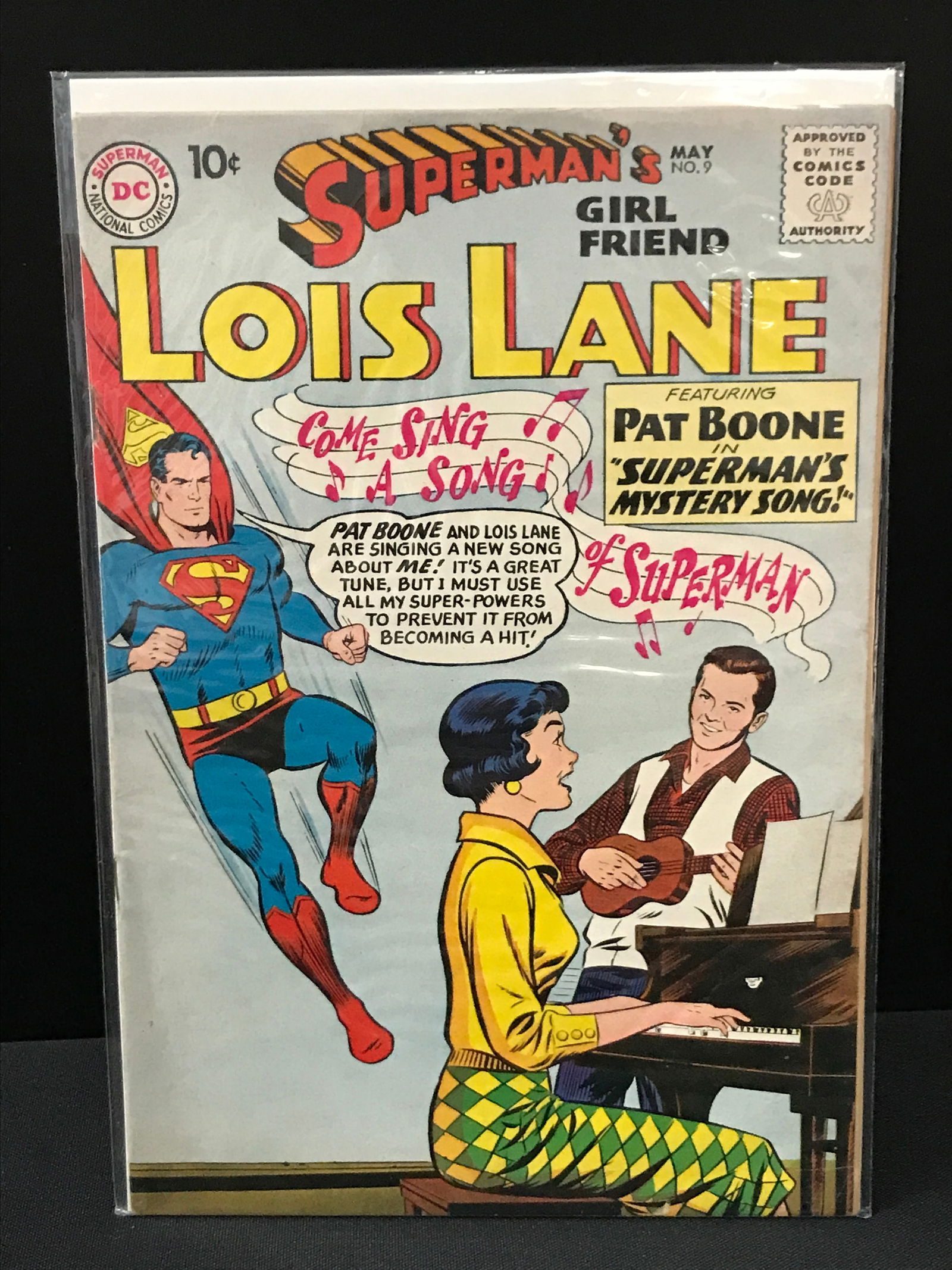 DC COMICS NO.9 SUPERMANS GIRLFRIEND LOIS LANE (1 of 1)