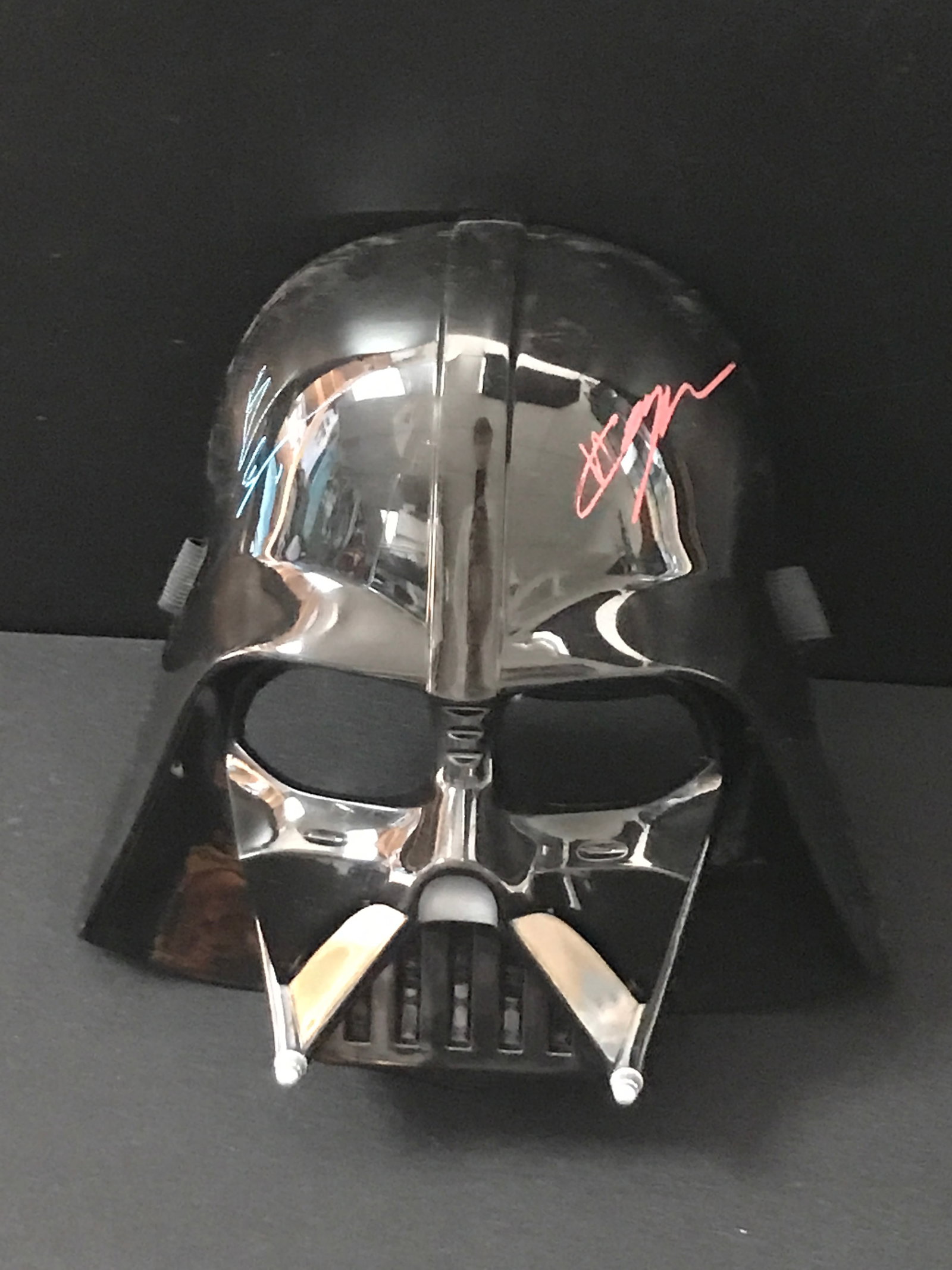 EWAN MCGREGOR AND HAYDEN CHRISTIANSEN SIGNED VADOR MASK (WWOC COA): Prices are in Canadian dollars