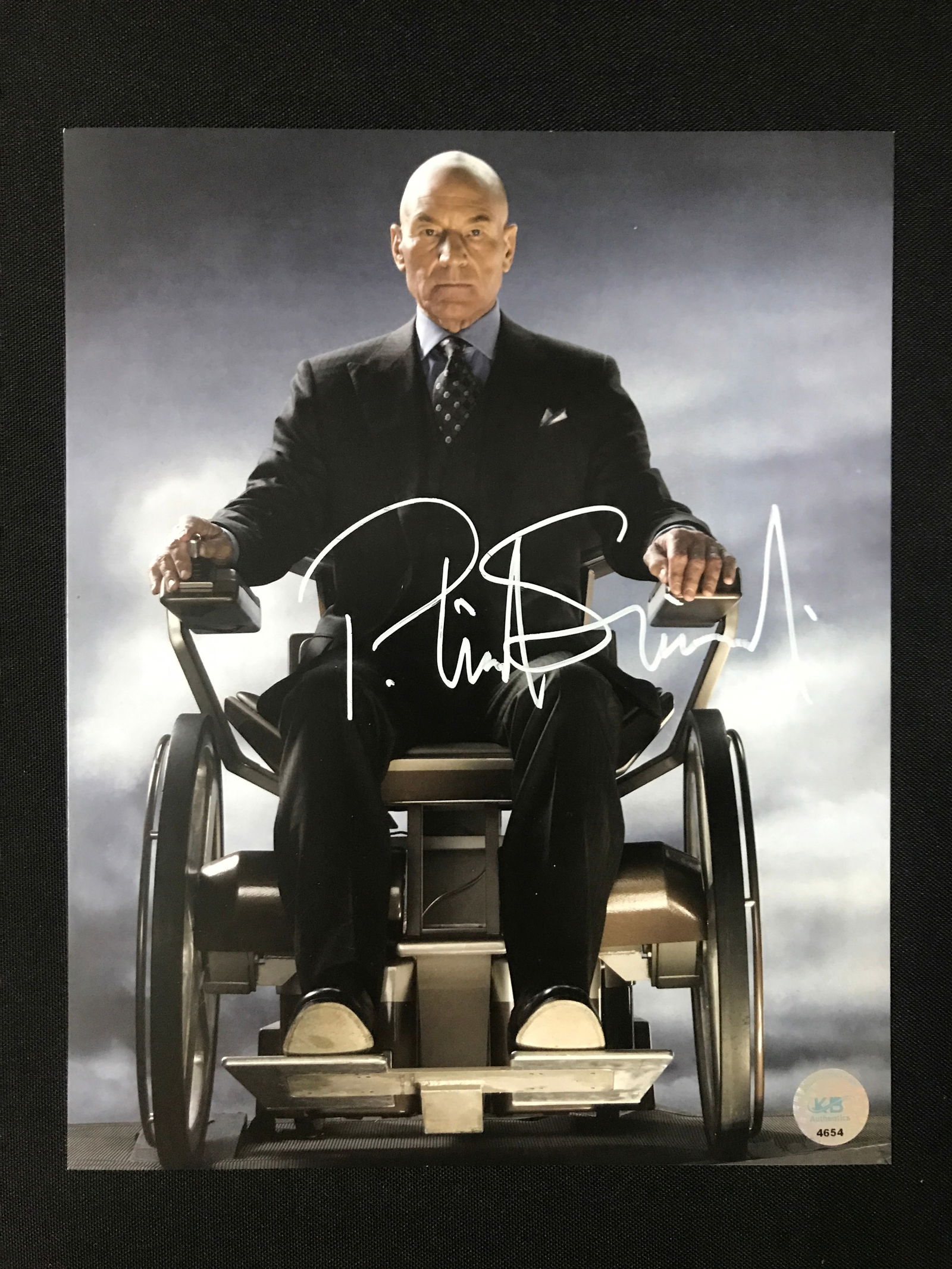 PATRICK STEWART SIGNED X-MEN 8X10 - KB COA (1 of 1)