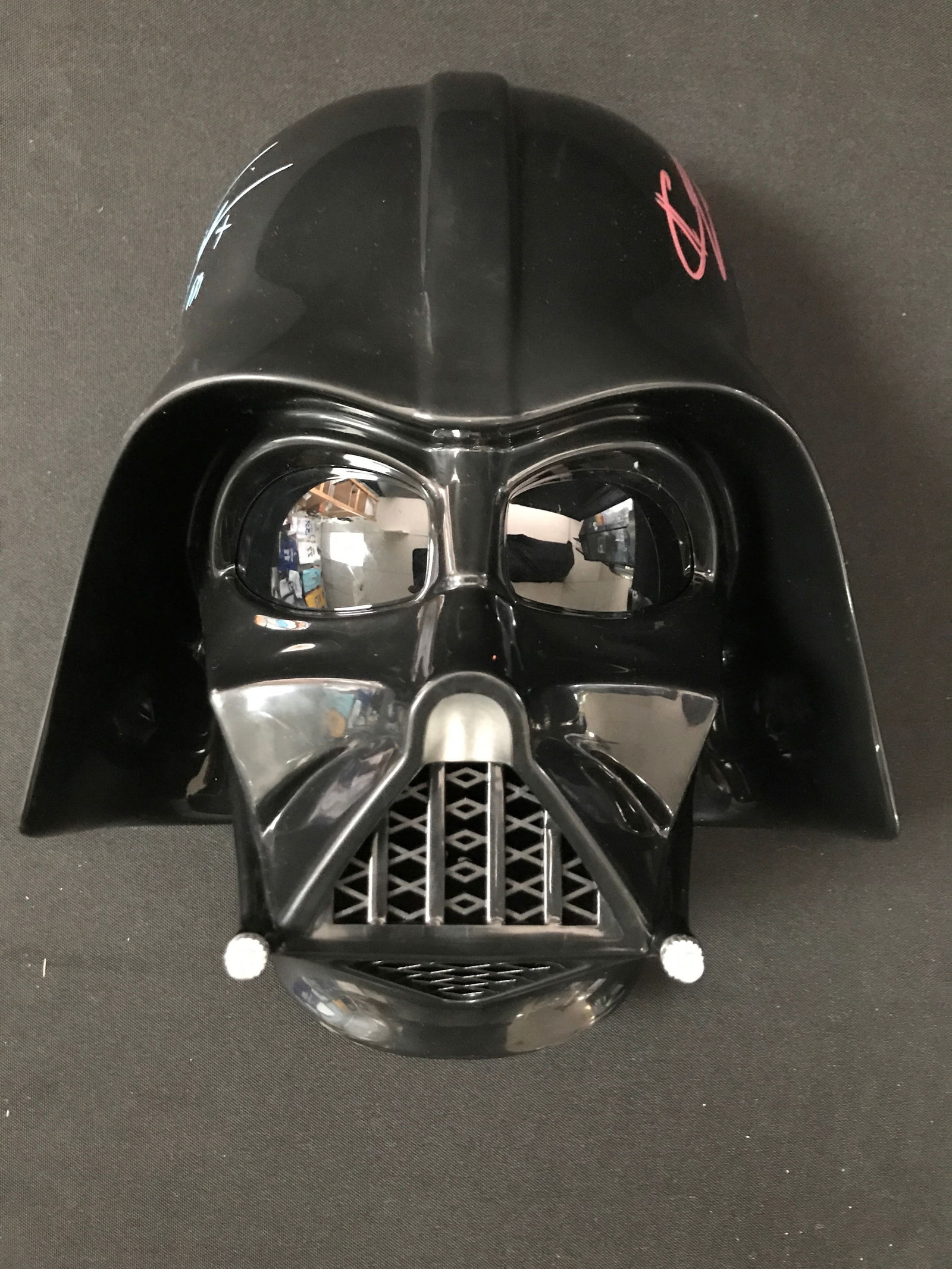 HAYDEN CHRISTENSEN AND EWAN MCGREGOR SIGNED DARTH VADER MASK - WWOC COA (1 of 3)