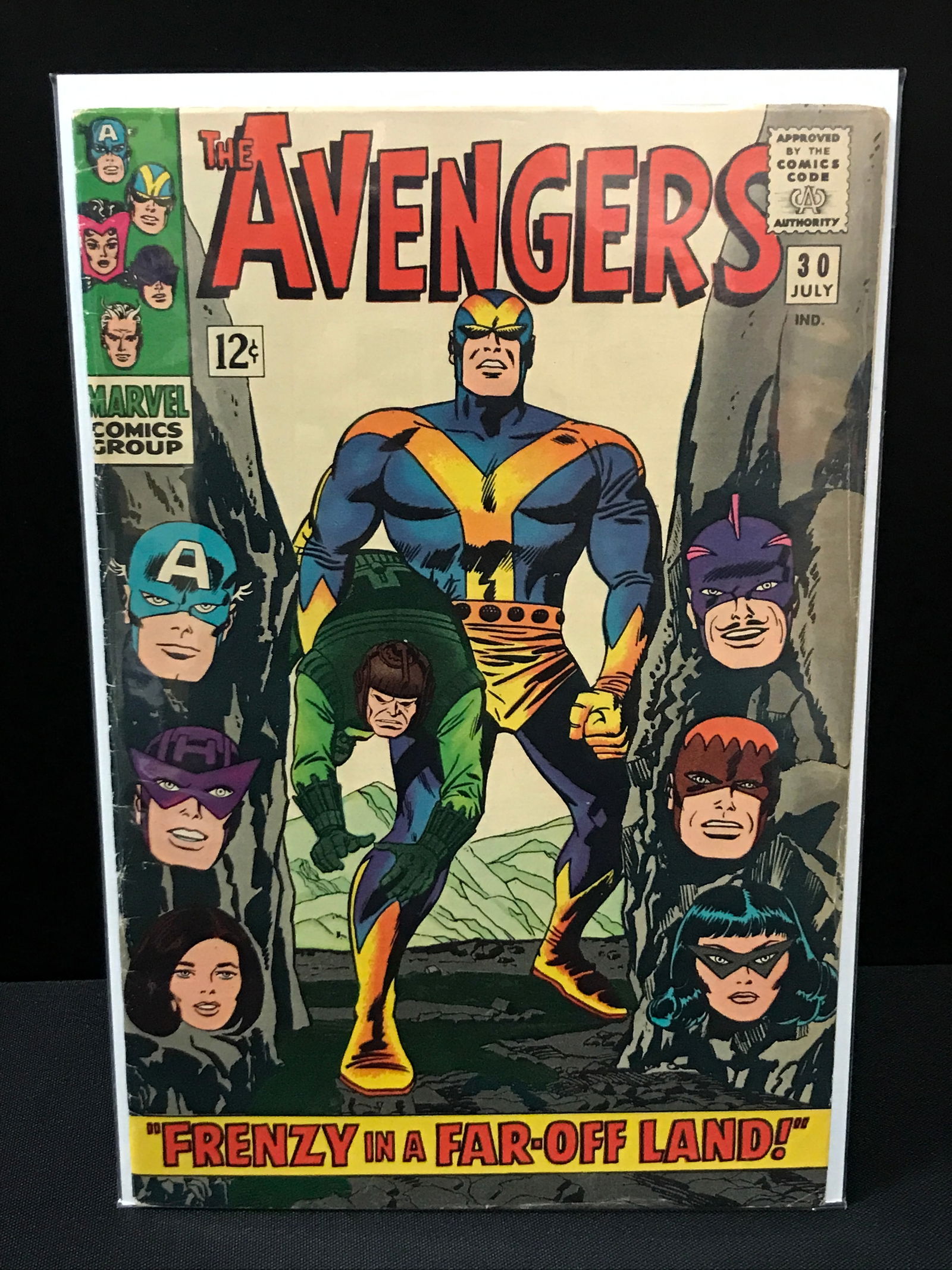 THE AVENGERS #30 - MARVEL COMICS (1 of 1)