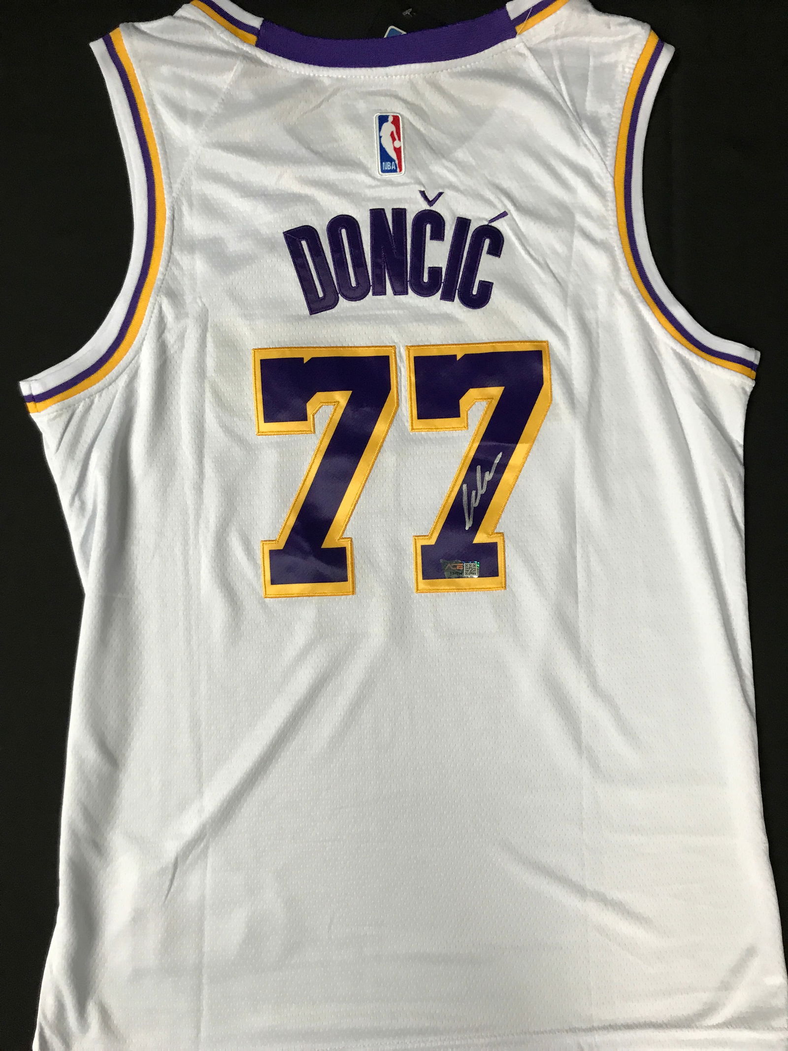 LUKE DONCIC SIGNED LOS ANGELAS LAKERS JERSEY - ACE COA (1 of 3)