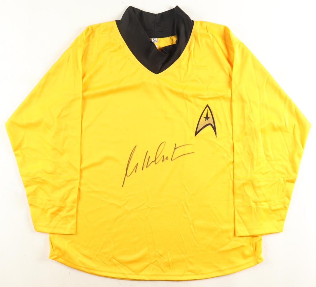 WILLIAM SHATNER SIGNED CAPTAIN KIRK OUTFIT - WWOC COA (1 of 3)