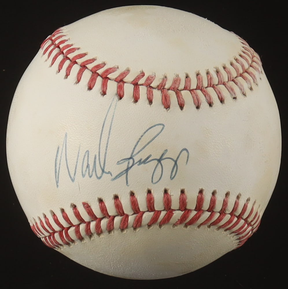 WADE BOGGS SIGNED BASEBALL PSA COA (1 of 2)