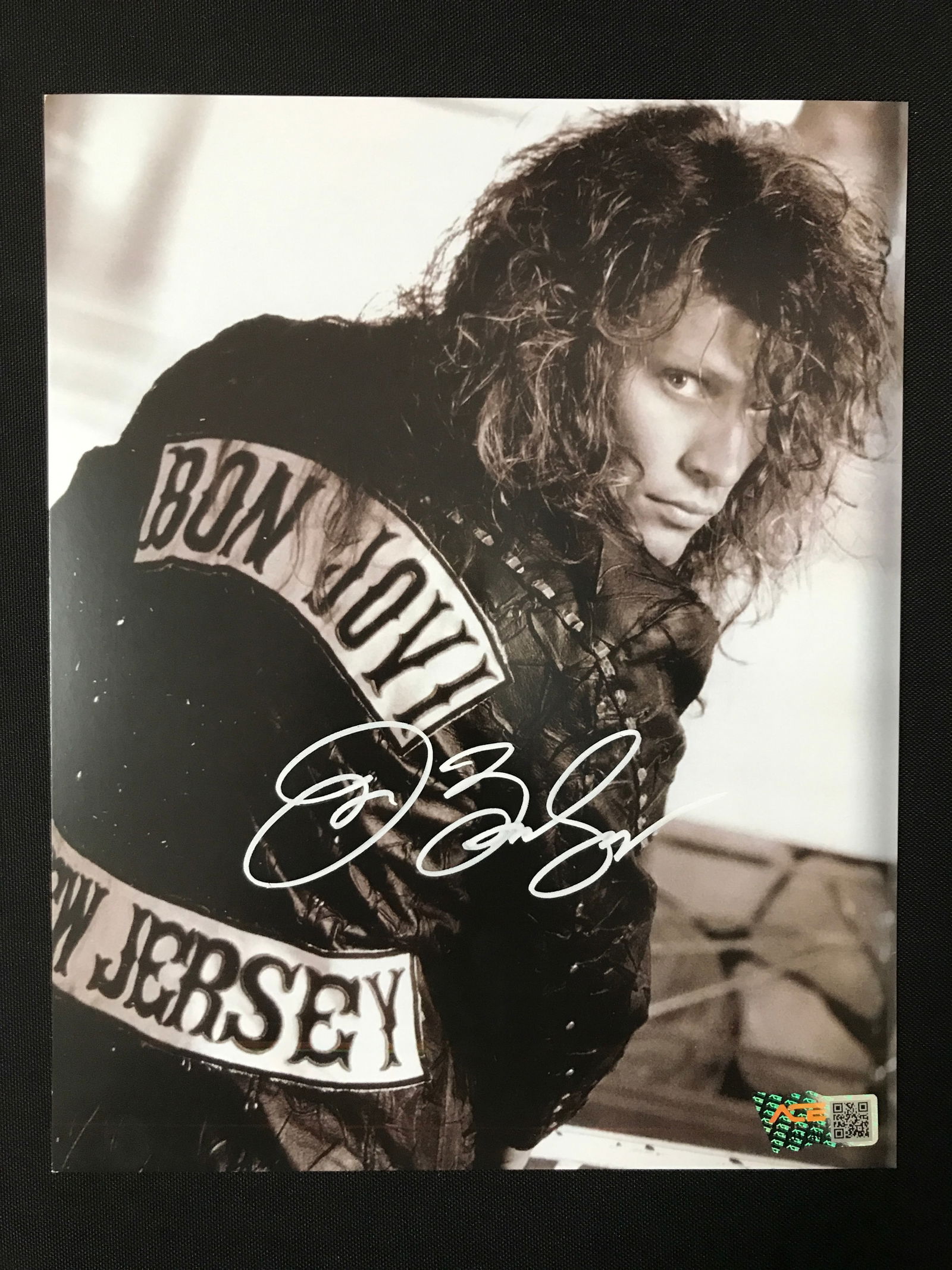 JON BON JOVI SIGNED 8X10 - KB COA (1 of 1)