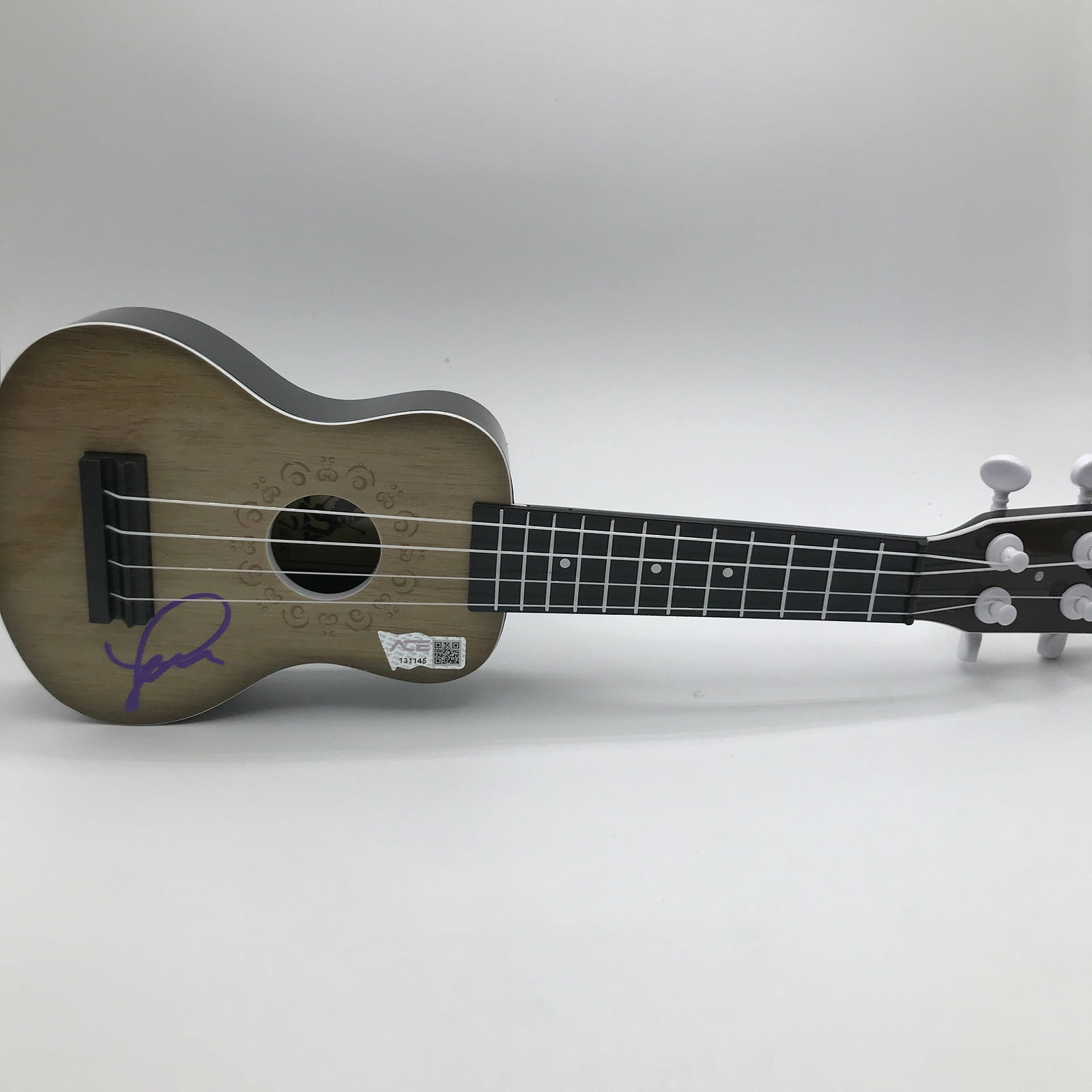 TAYLOR SWIFT SIGNED MINI GUITAR (ACE COA) (1 of 2)