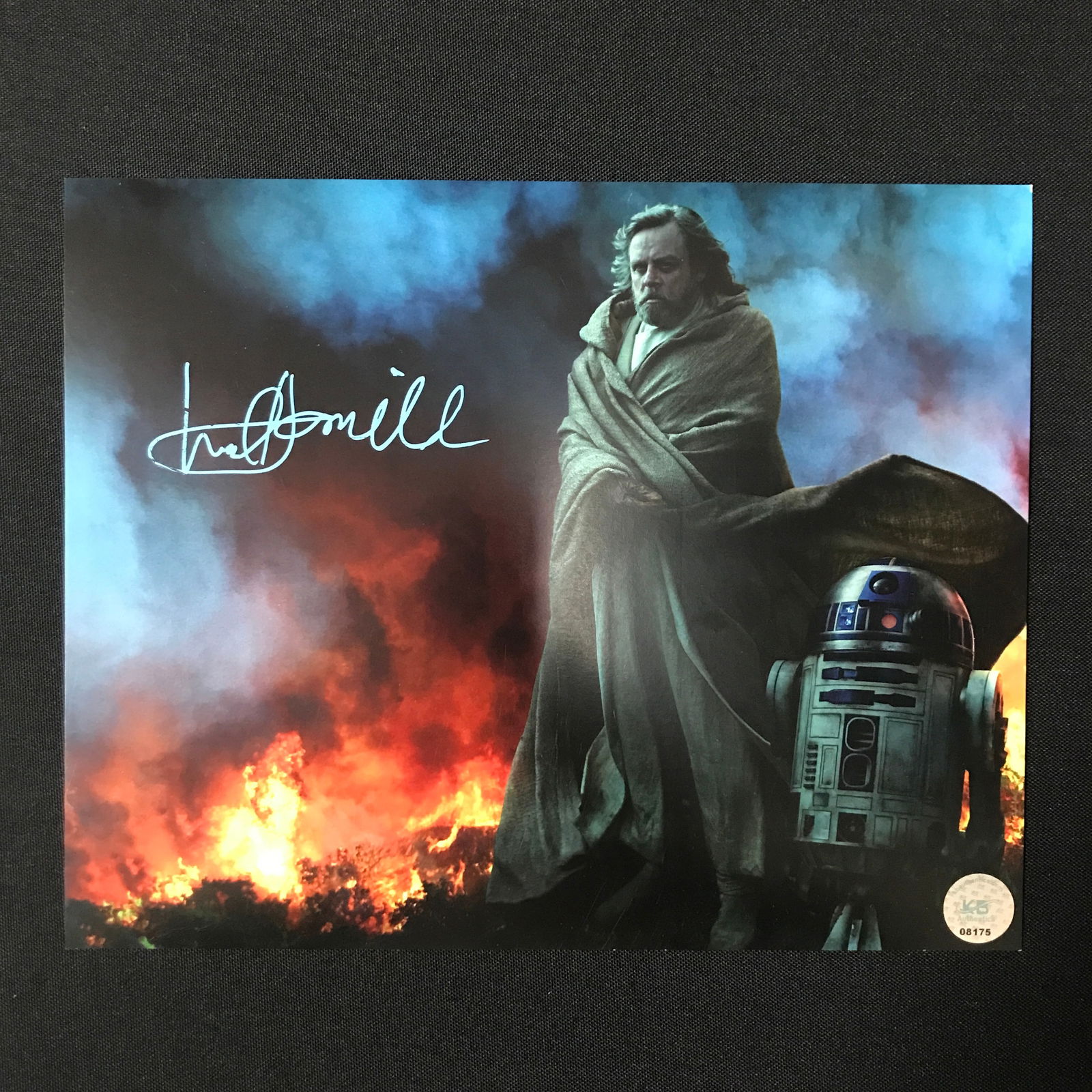 MARK HAMILL SIGNED LUKE SKYWALKER 8X10 - KB COA (1 of 1)