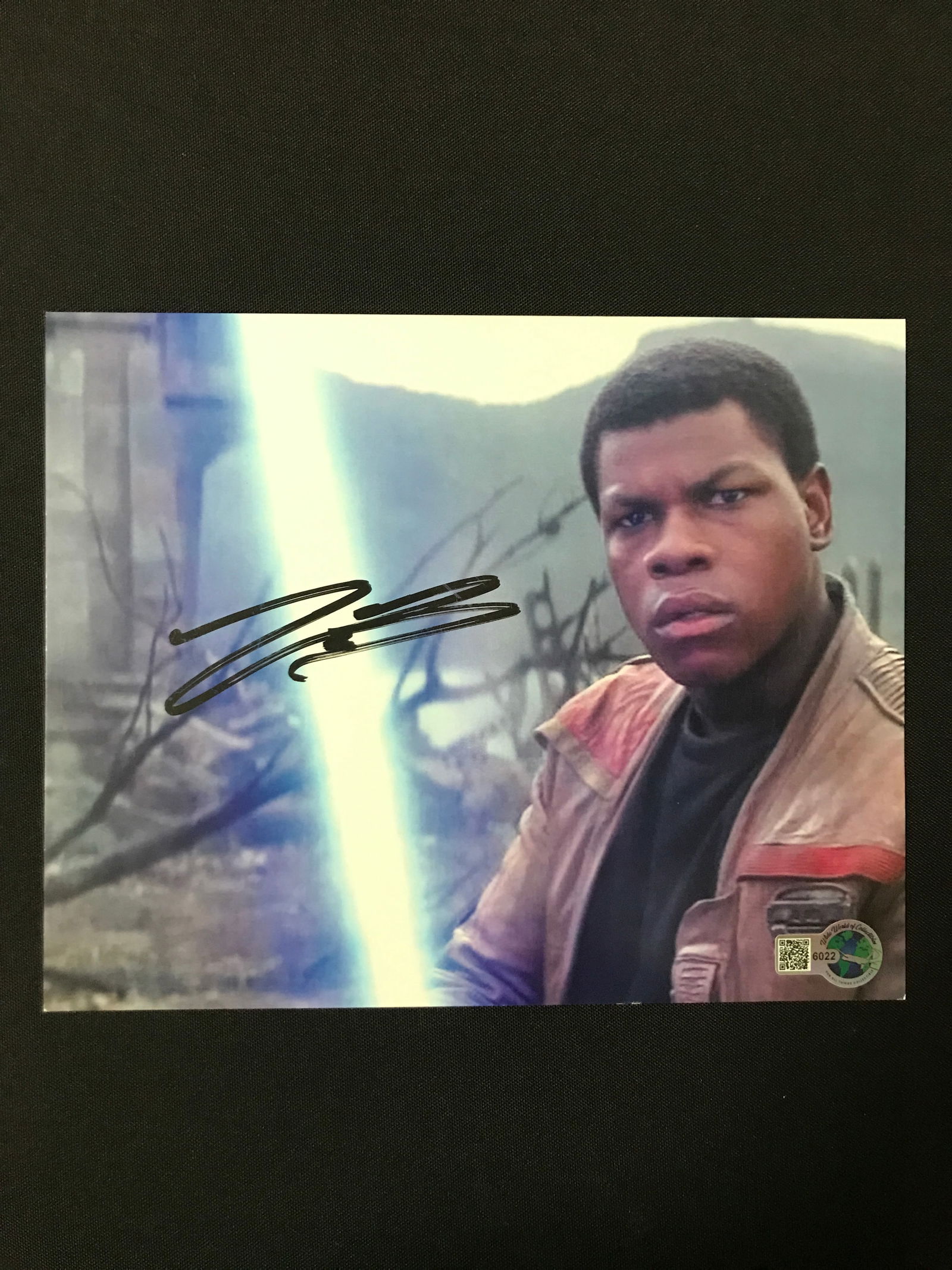 JOHN BOYEGA SIGNED STAR WARS 8X10 - WWOC COA (1 of 1)