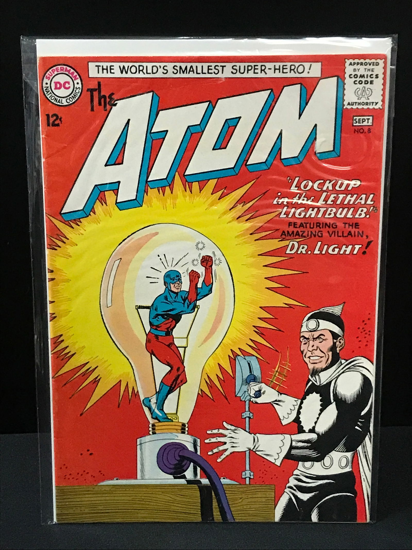 THE ATOM #8 - DC COMICS: Prices are in Canadian dollars