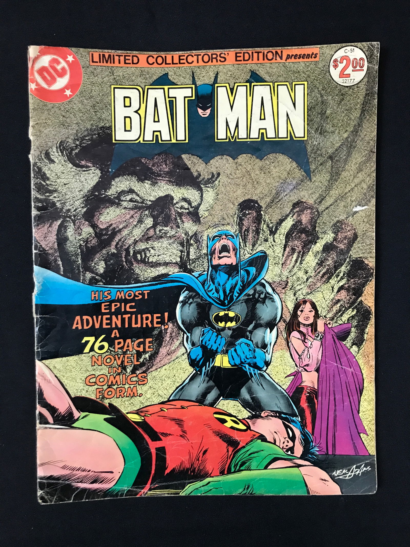 LIMITED COLLECTORS EDITION PRESENTS BATMAN - DC COMICS (1 of 1)