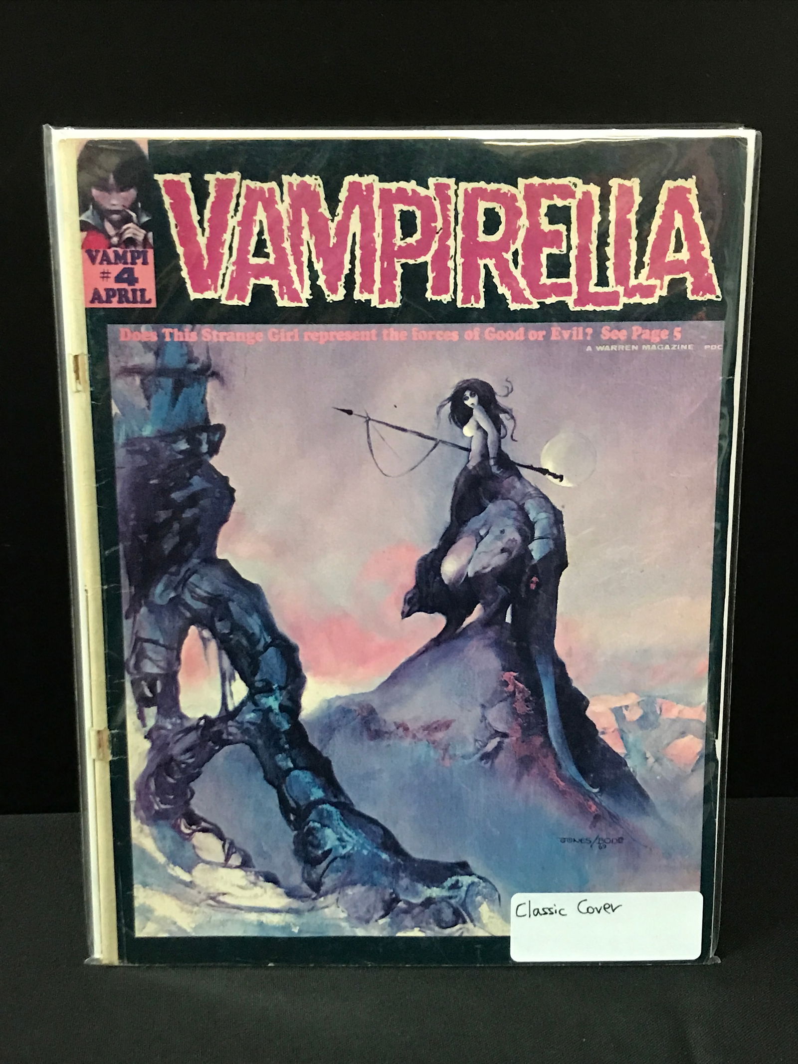 A WARREN MAGAZINE NO.4 VAMPIRELLA (1 of 1)