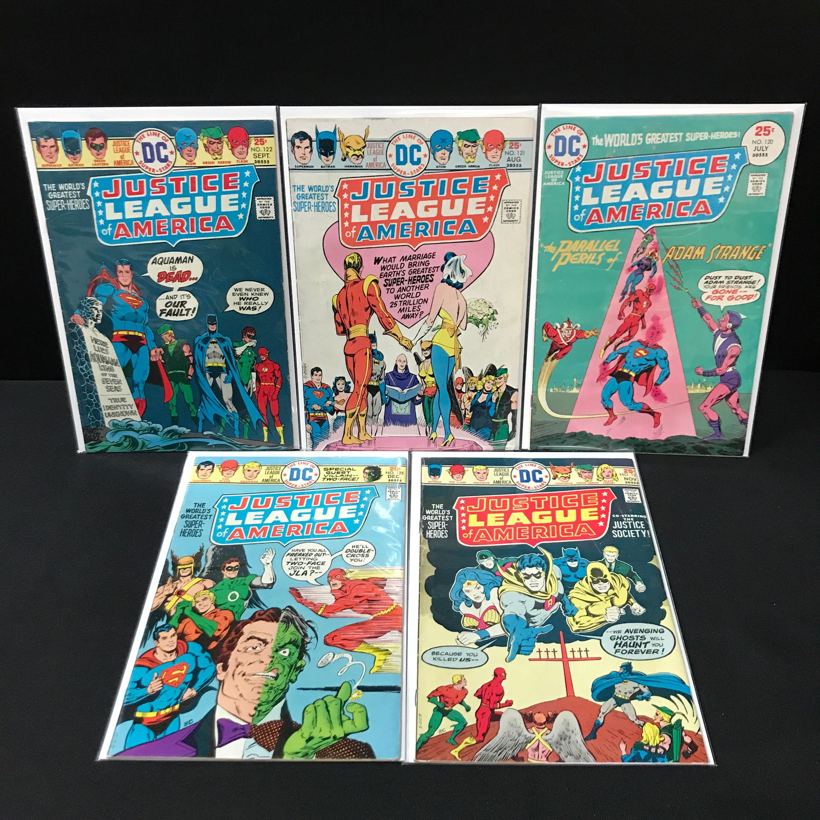 LOT OF 5 JUSTICE LEAGUE OF AMERICA COMICS #120-125 - DC COMICS: Prices are in Canadian dollars