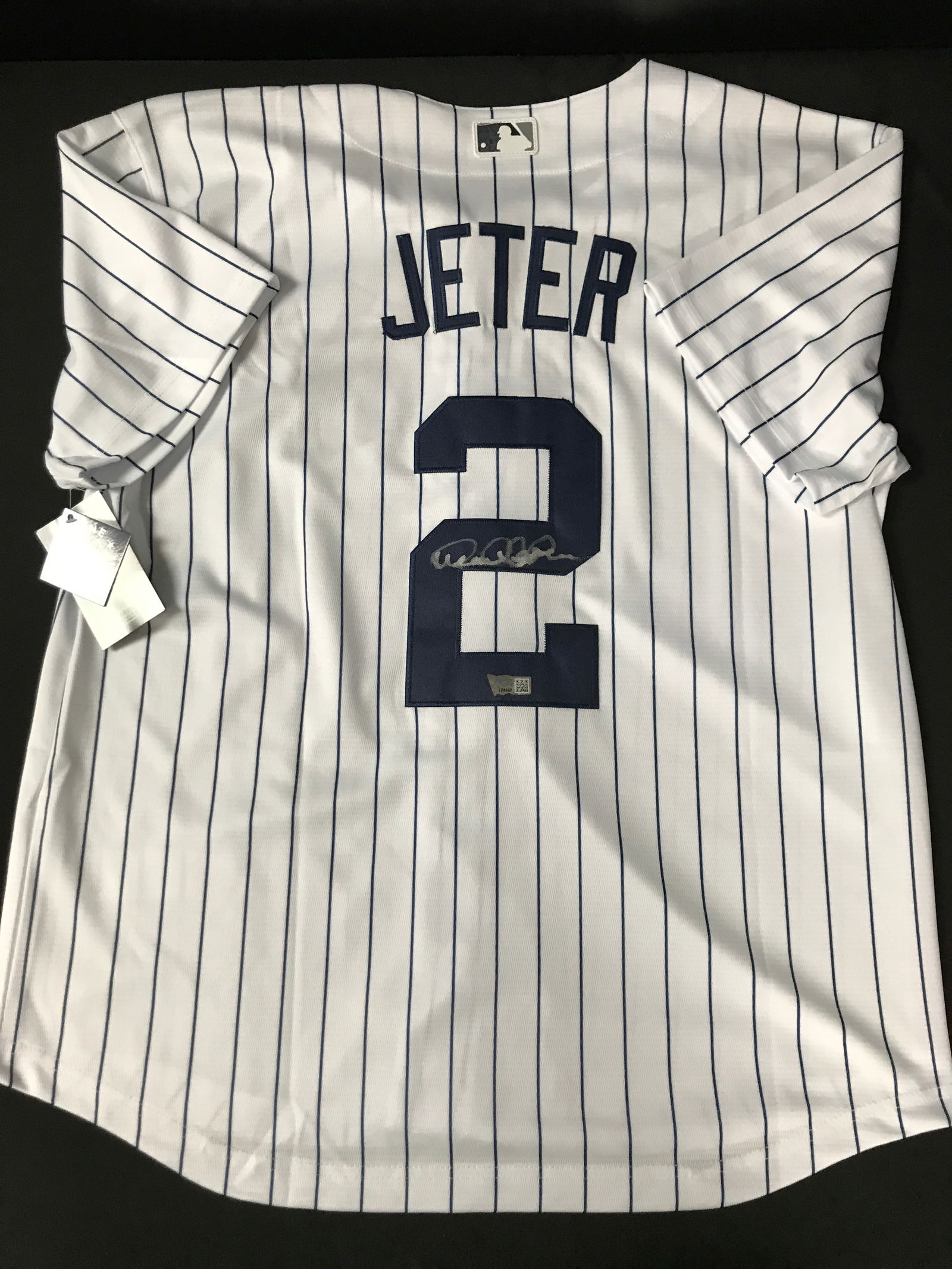 DEREK JETER SIGNED NEW YORK YANKEES BASEBALL JERSEY - ACE COA (1 of 3)