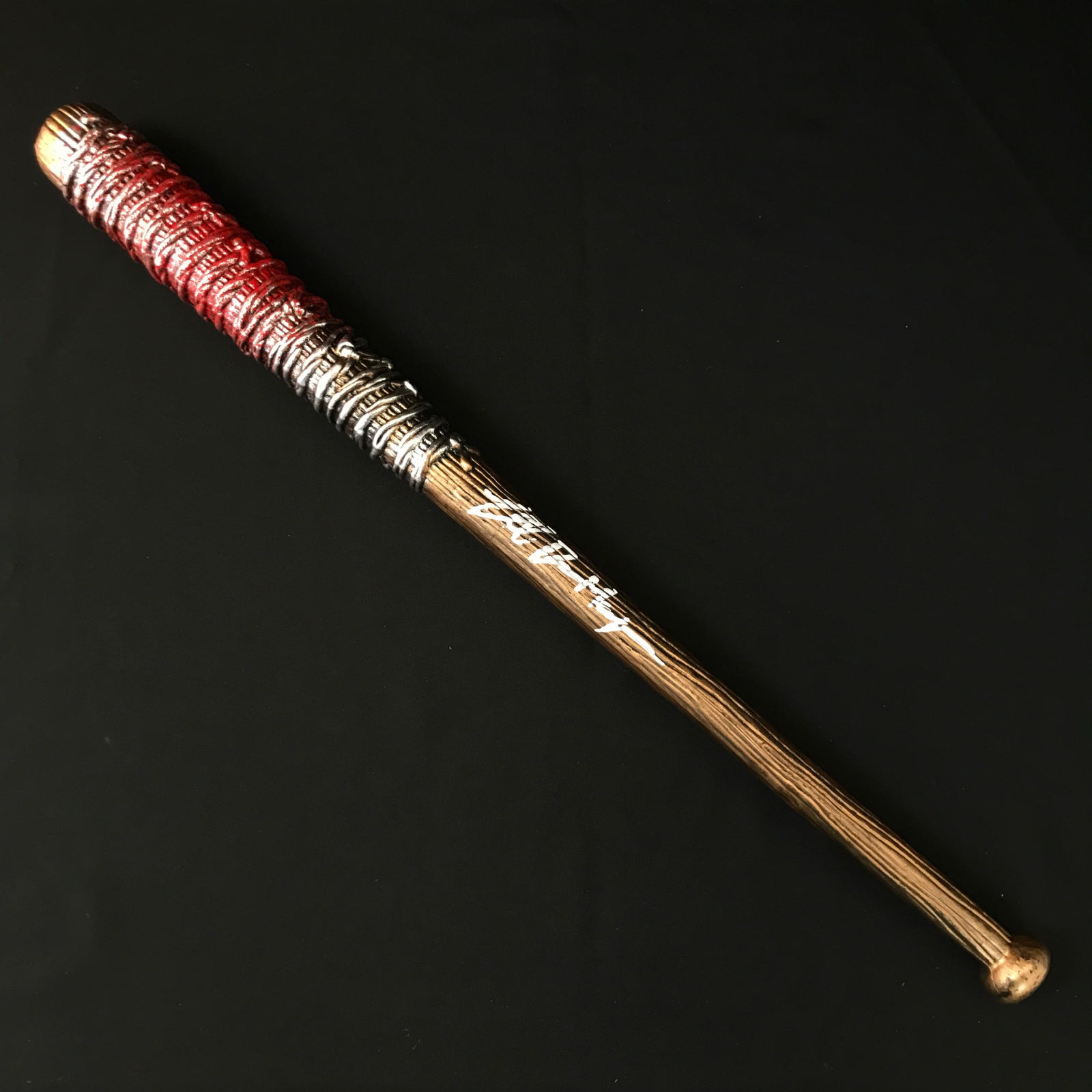 JEFFREY DEAN MORGAN SIGNED WALKING DEAD NEEGAN BAT - KB COA (1 of 2)