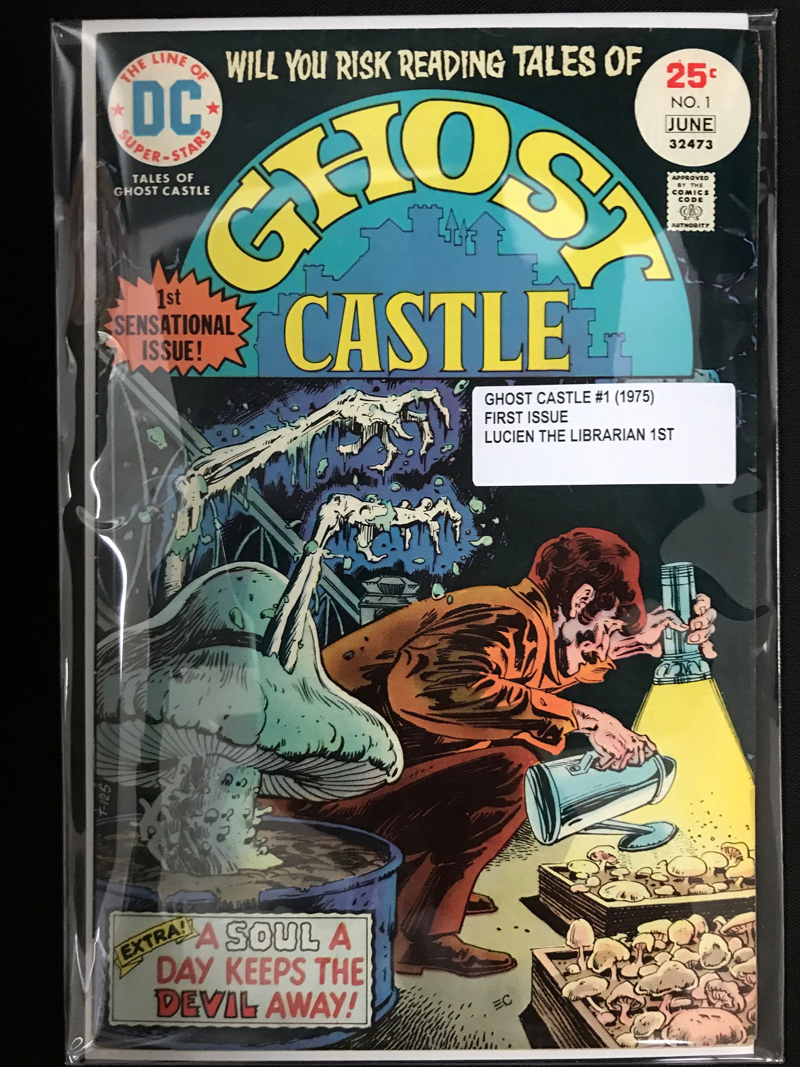 GHOST CASTLE #1 (1975) 1ST APPEARANCE OF LUCIEN THE LIBRARIAN - DC COMICS (1 of 1)