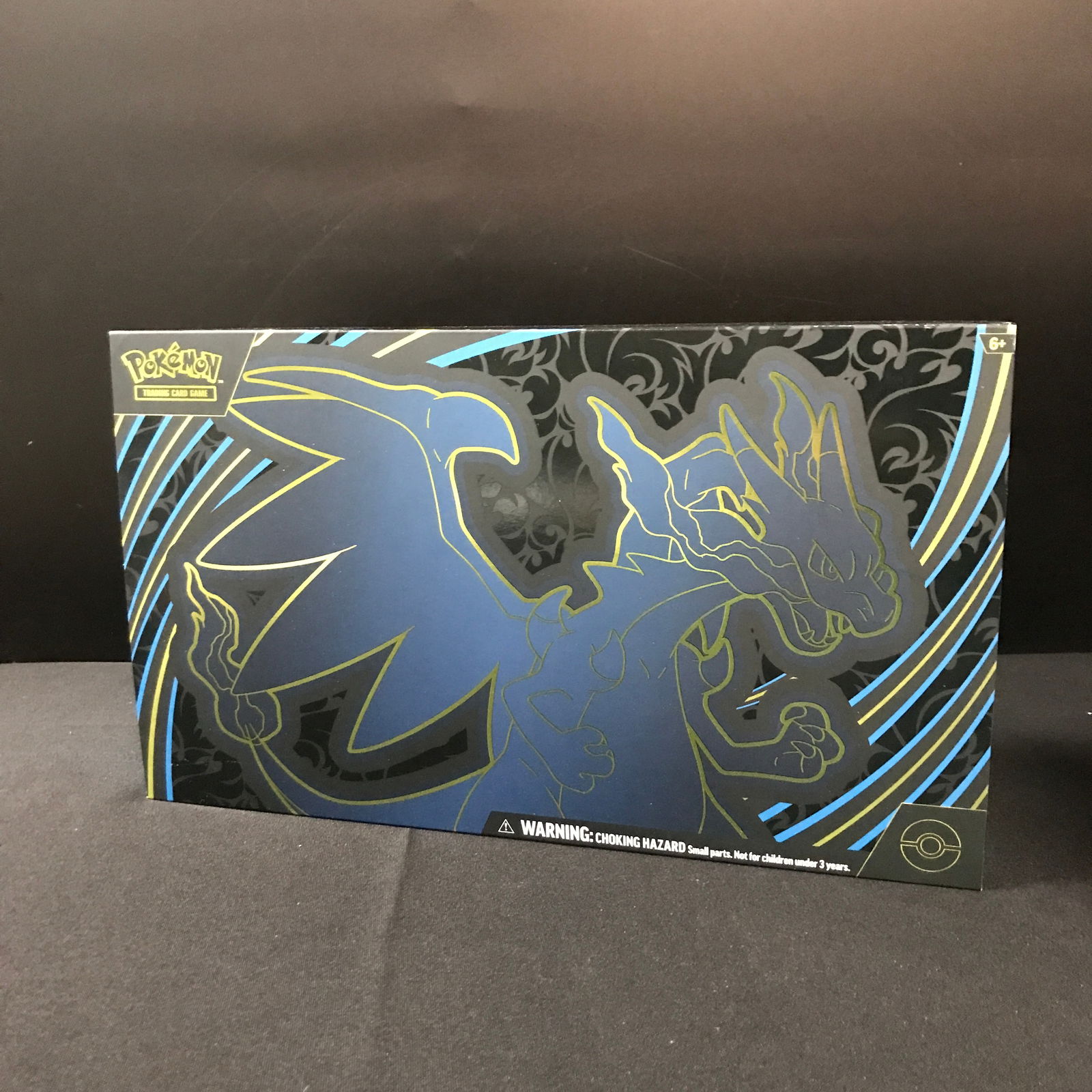 POKEMON TCG  MEGA CHARIZARD EX ULTRA PREMIUM COLLECTION. BOX (1 of 2)