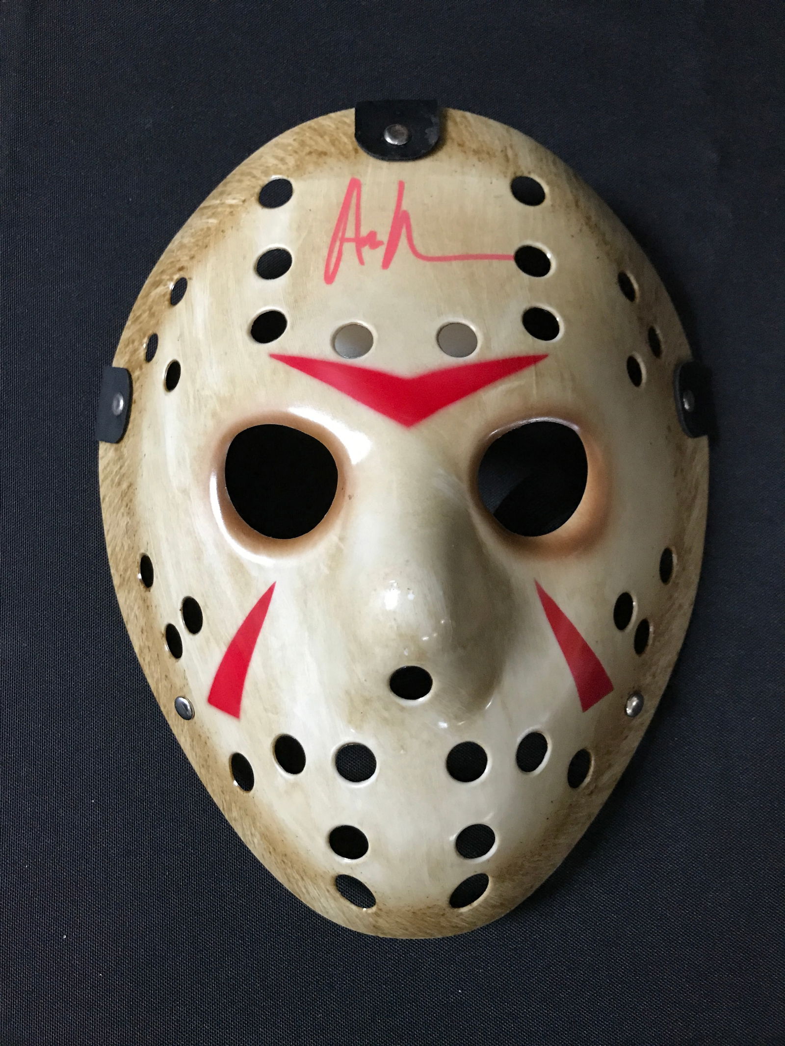 ARI LEHMAN SIGNED JASON MASK KB COA (1 of 1)