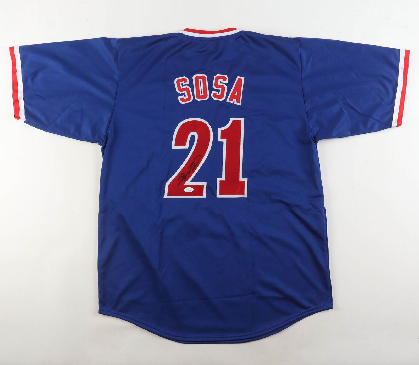 SAMMY SOSA SIGNED CHICAGO CUBS JERSEY - JSA COA (1 of 3)