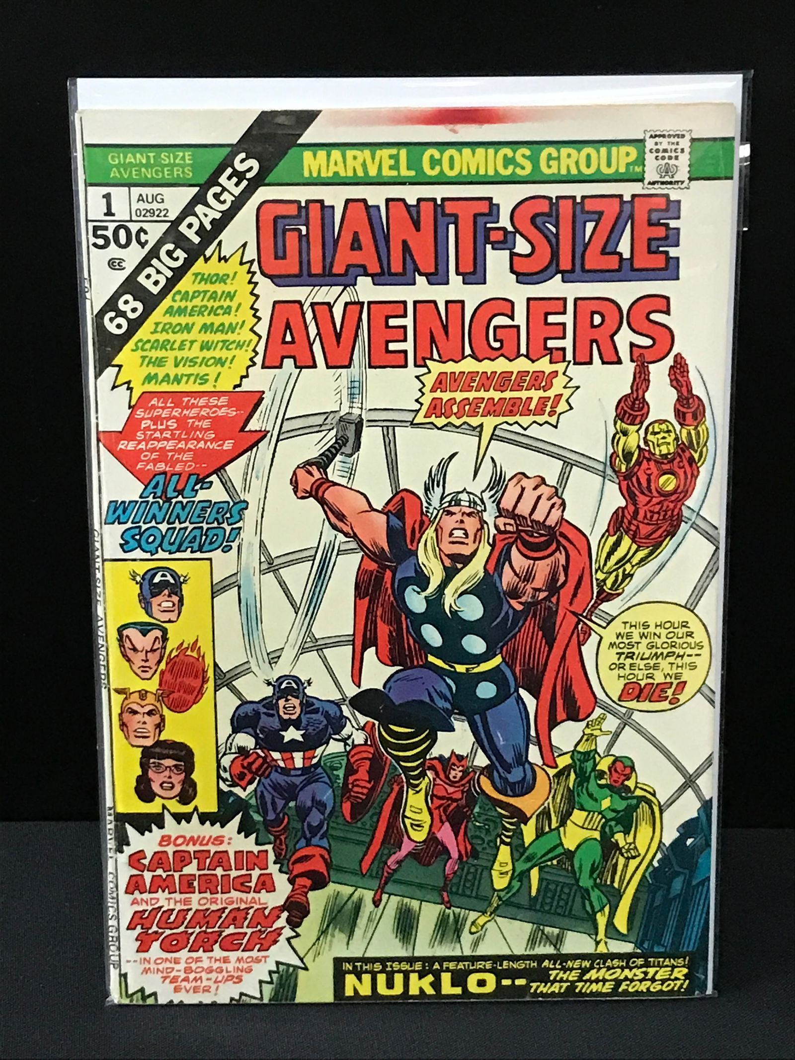 GIANT SIZE AVENGERS #1 - MARVEL COMICS (1 of 1)