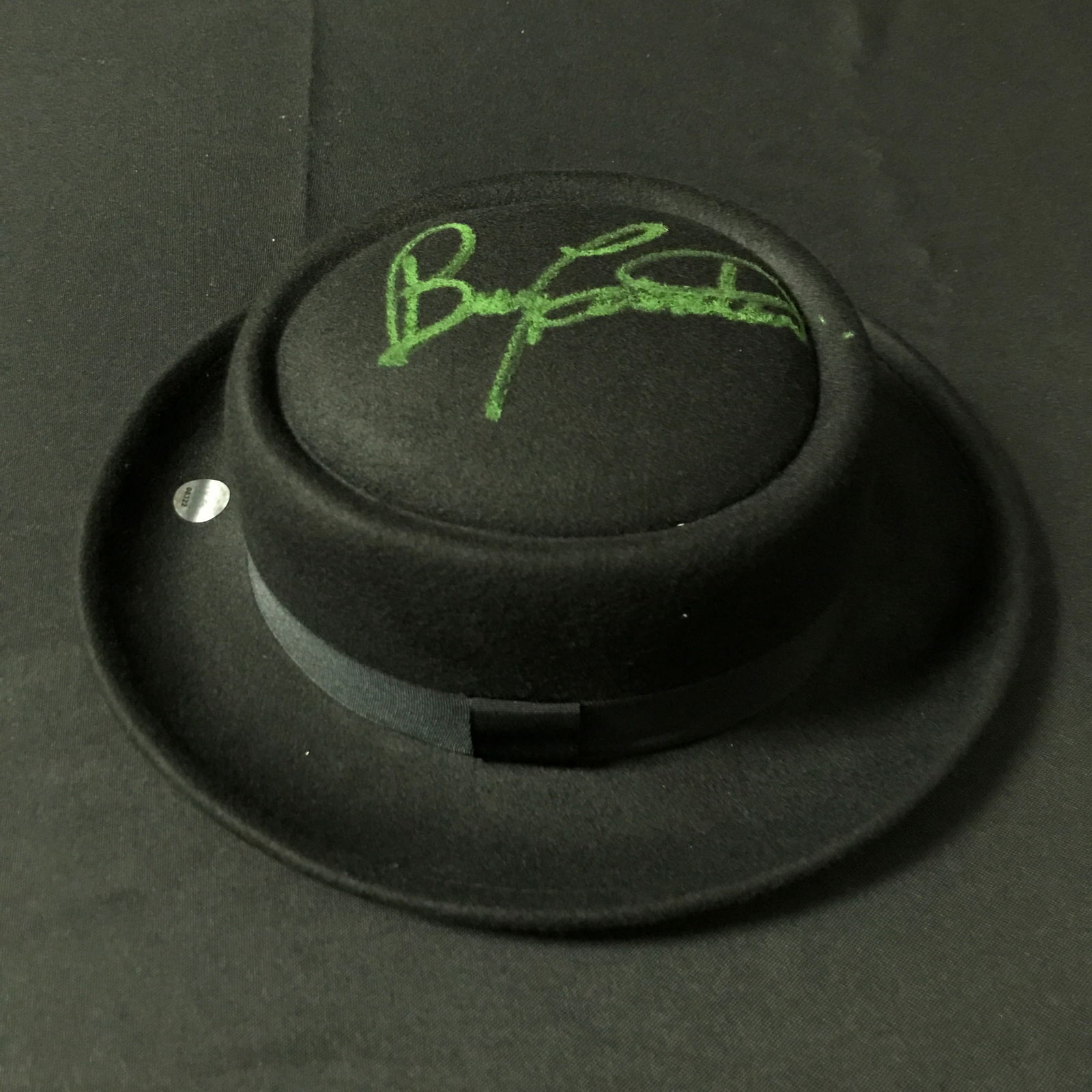 BRYAN CRANSTON SIGNED BREAKING BAD HEISENBERG HAT - KB COA (1 of 2)
