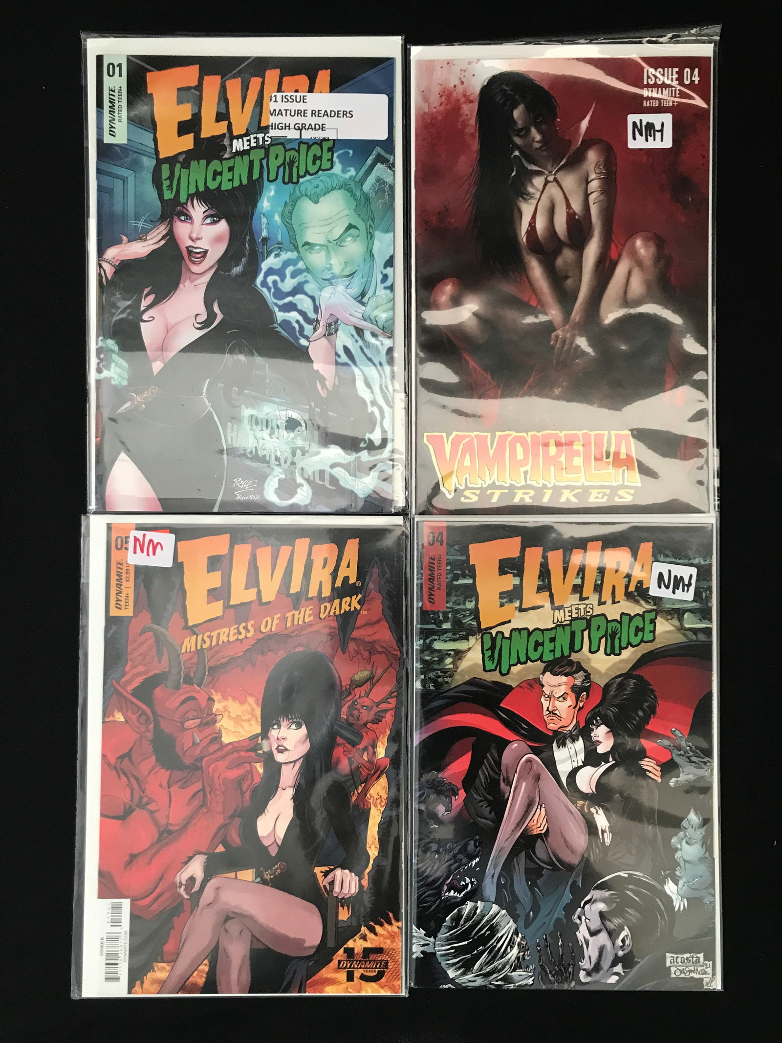 LOT OF 4 COMICS INCLUDING 3 ELVIRA - DYNAMITE COMICS: Prices are in Canadian dollars