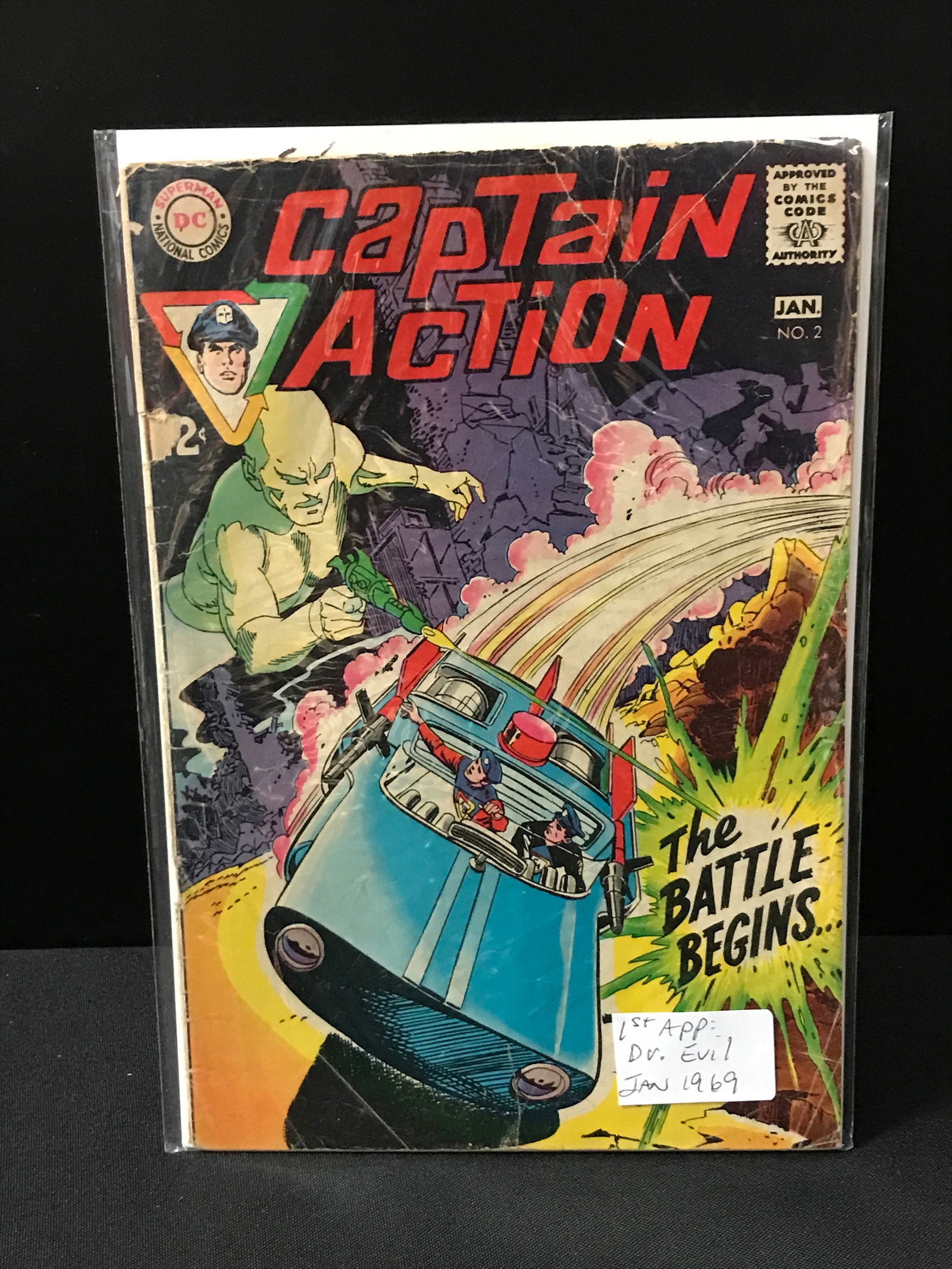 DC COMICS NO.2 CAPTAIN ACTION (1 of 1)